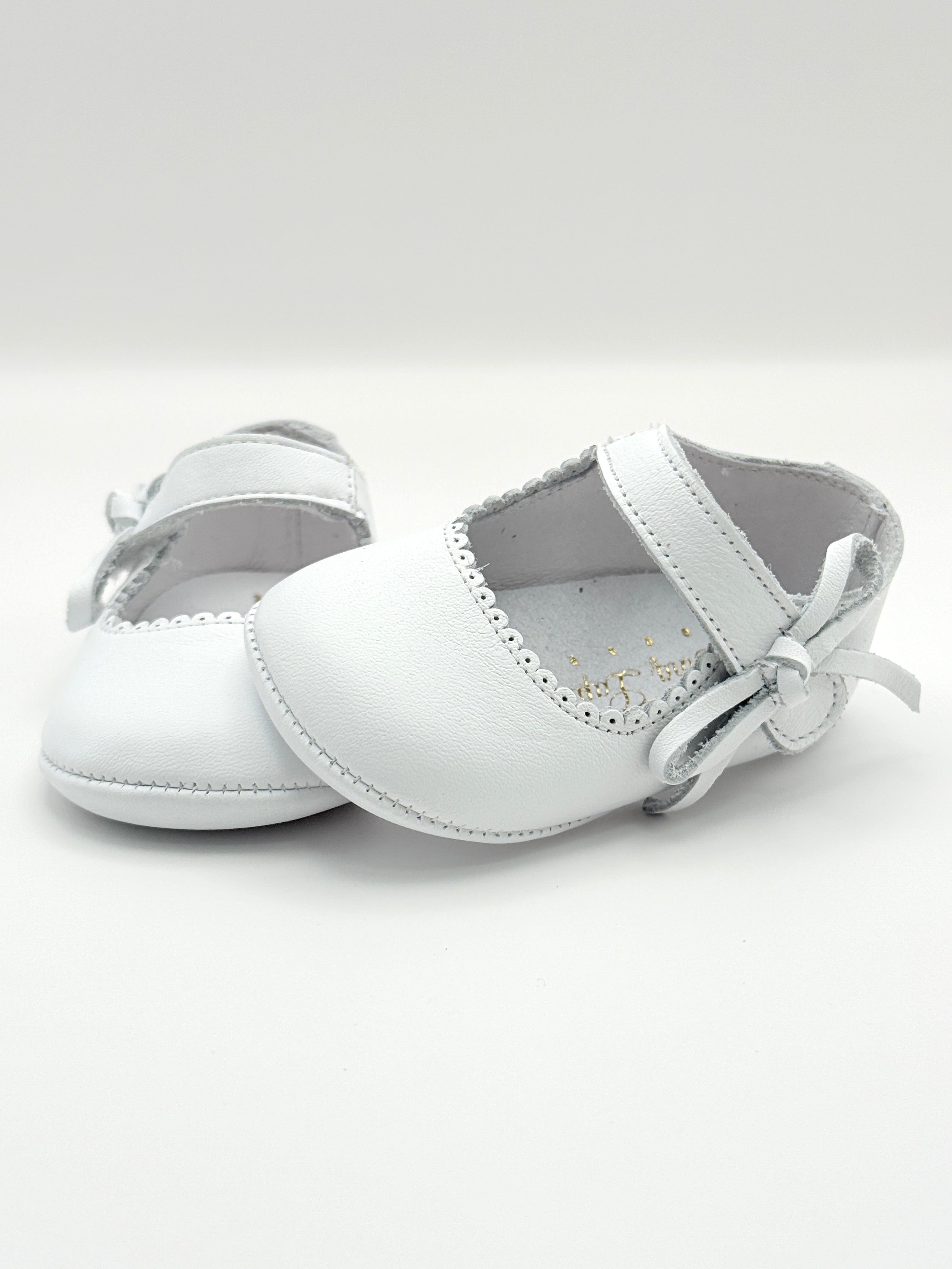 Crib Shoe Mary Jane Bow White
