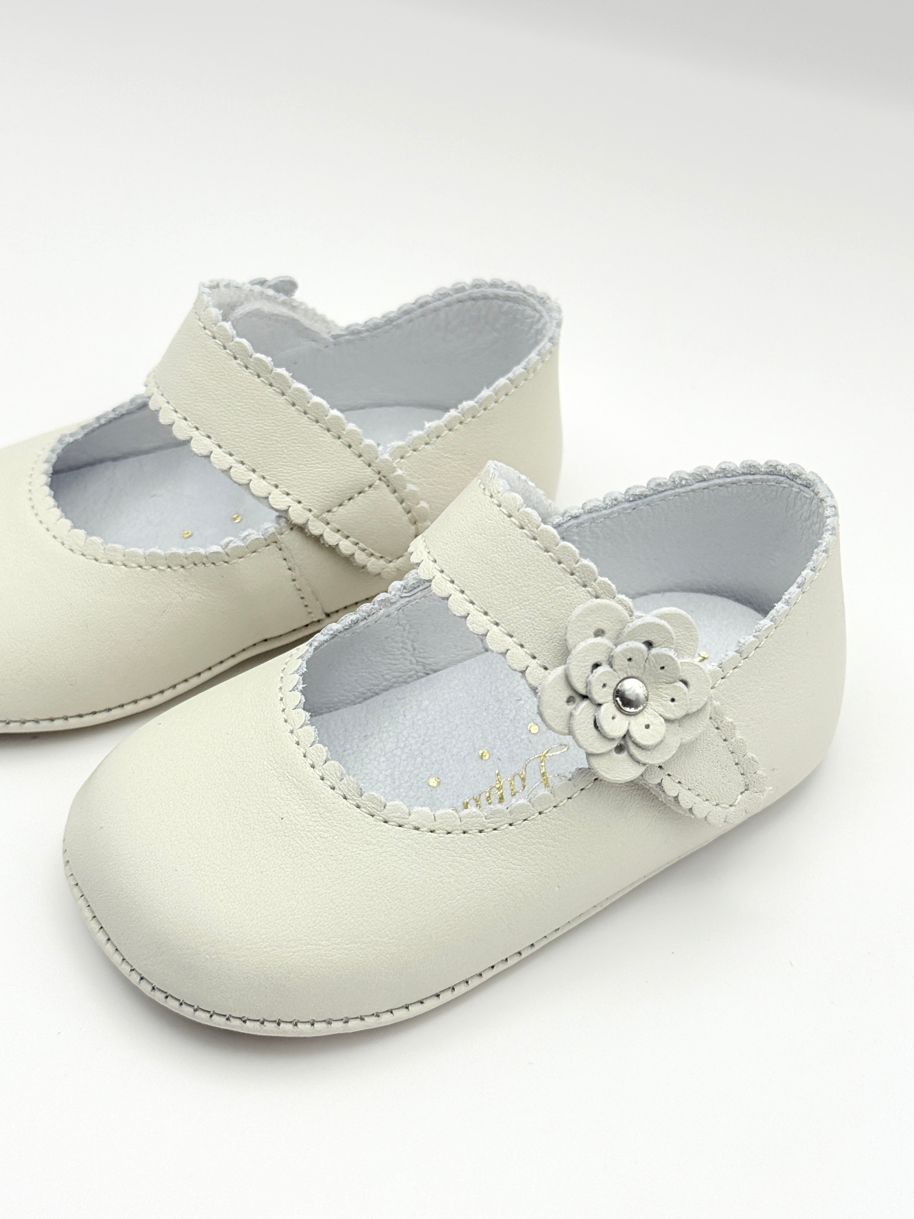 Crib Shoe Mary Jane Flor Ivory