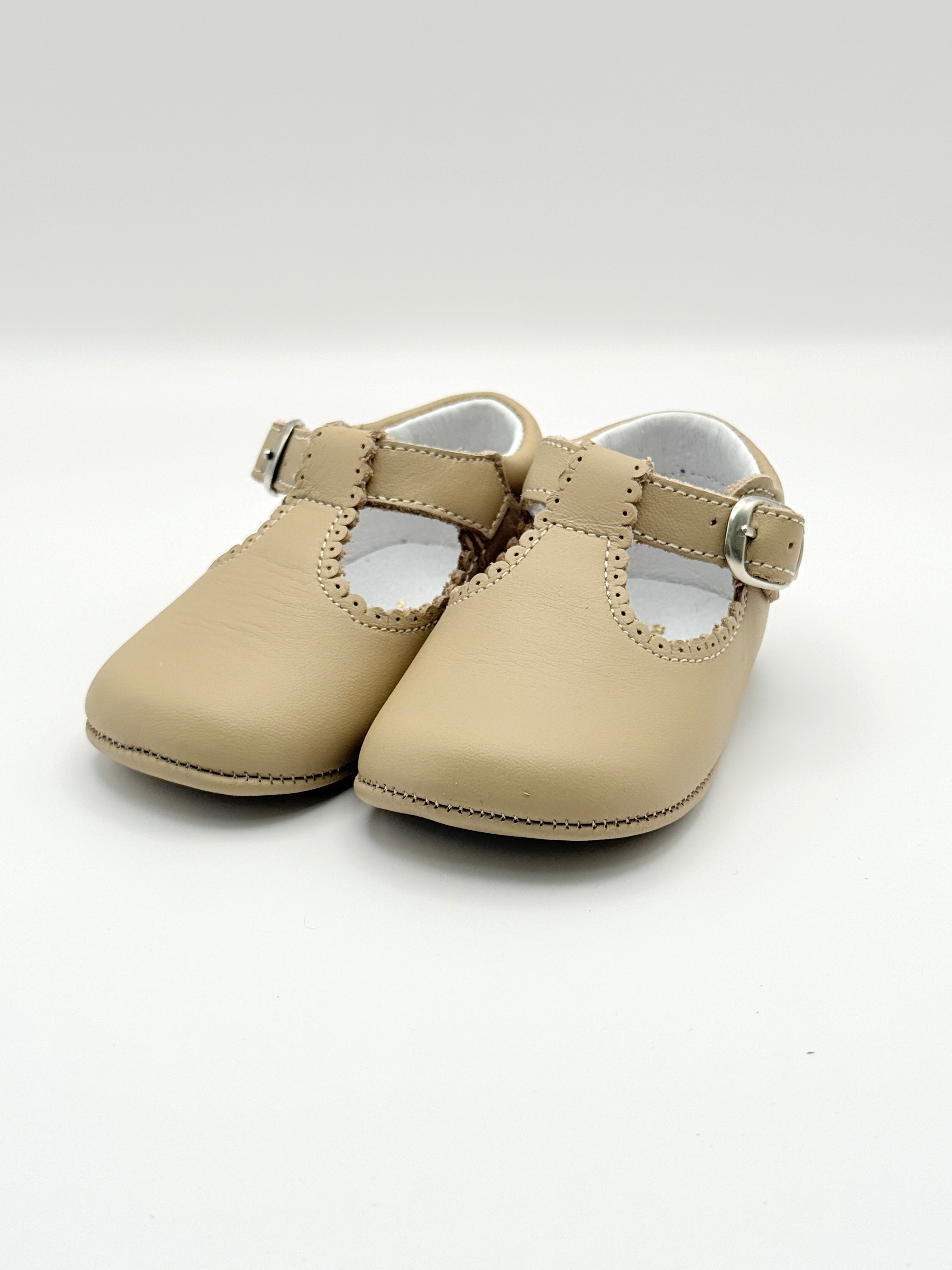 Crib Shoe T-Strap Napa Sand