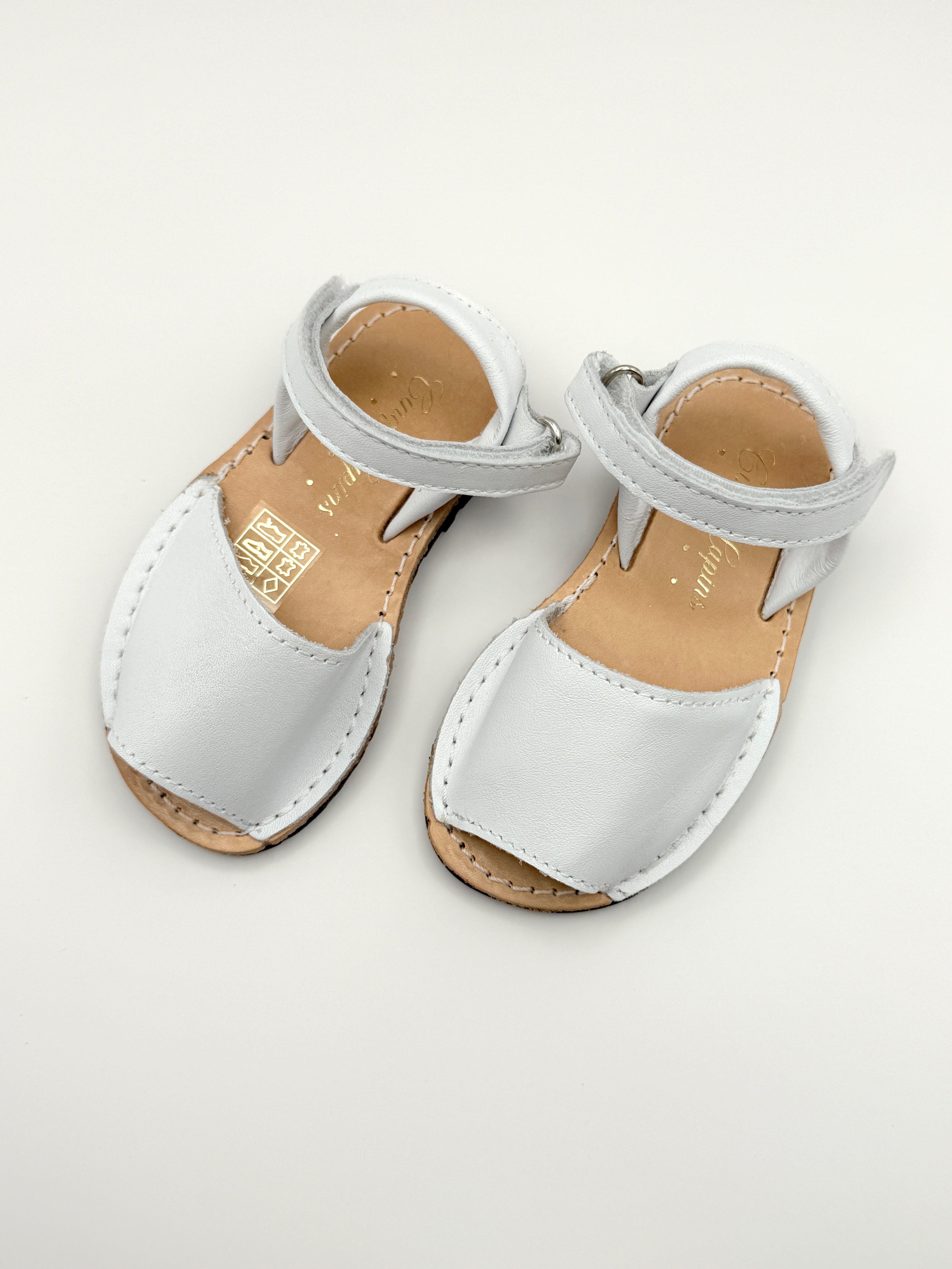 White Avarca