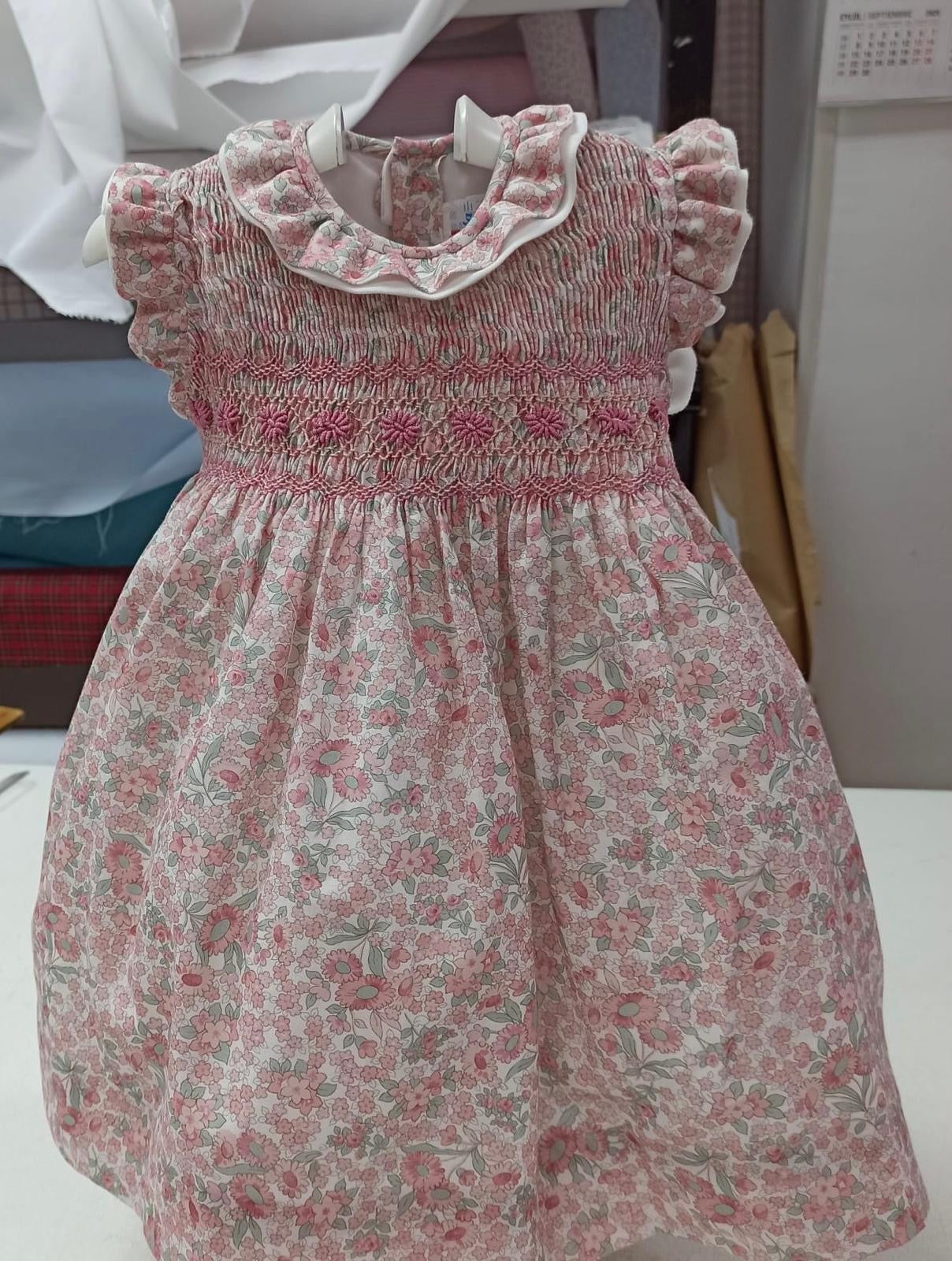 Filita 'Lydia' Floral Pink Sleeveless Dress