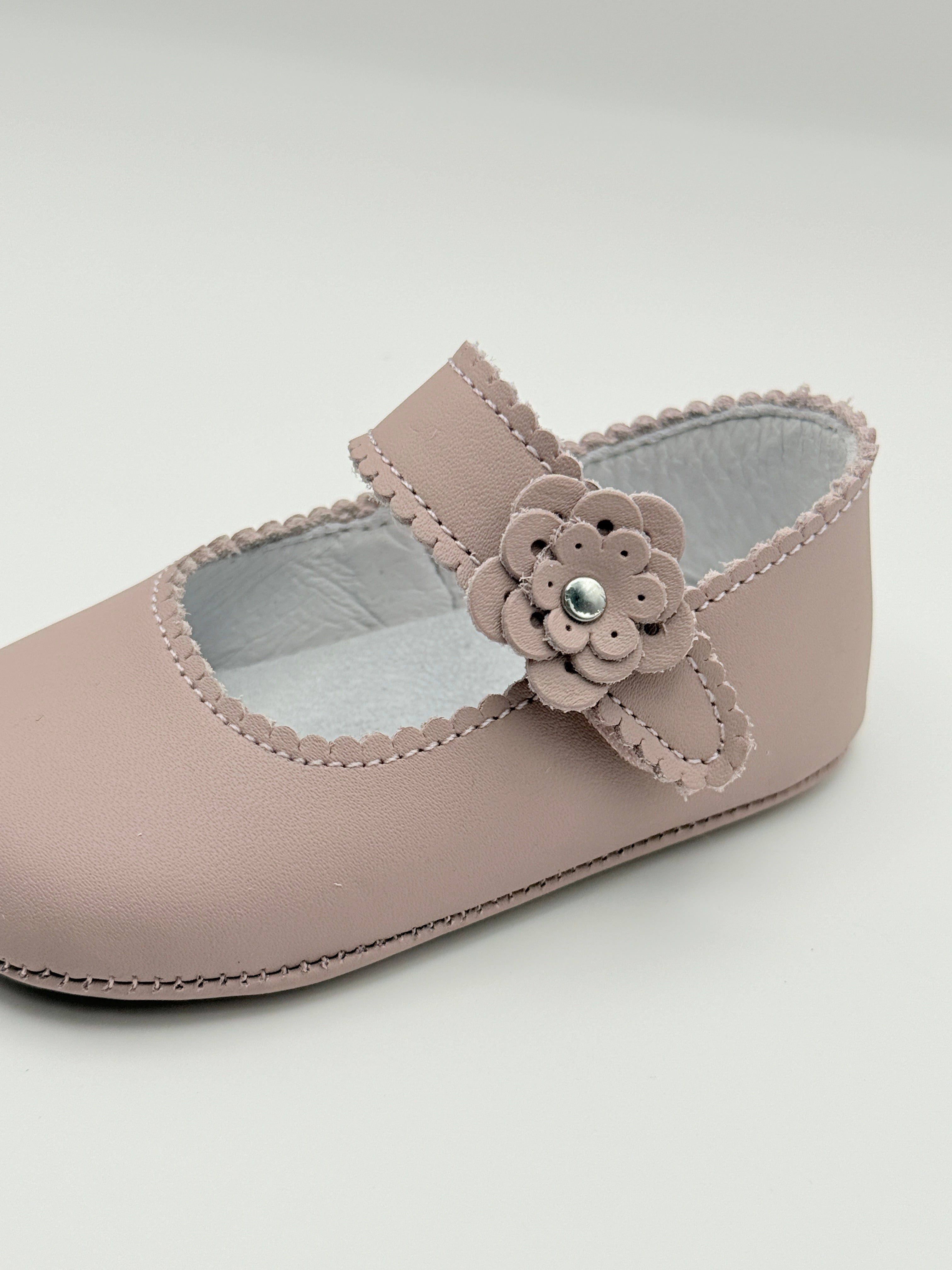 Crib Shoe Mary Jane Flor Dusty Pink