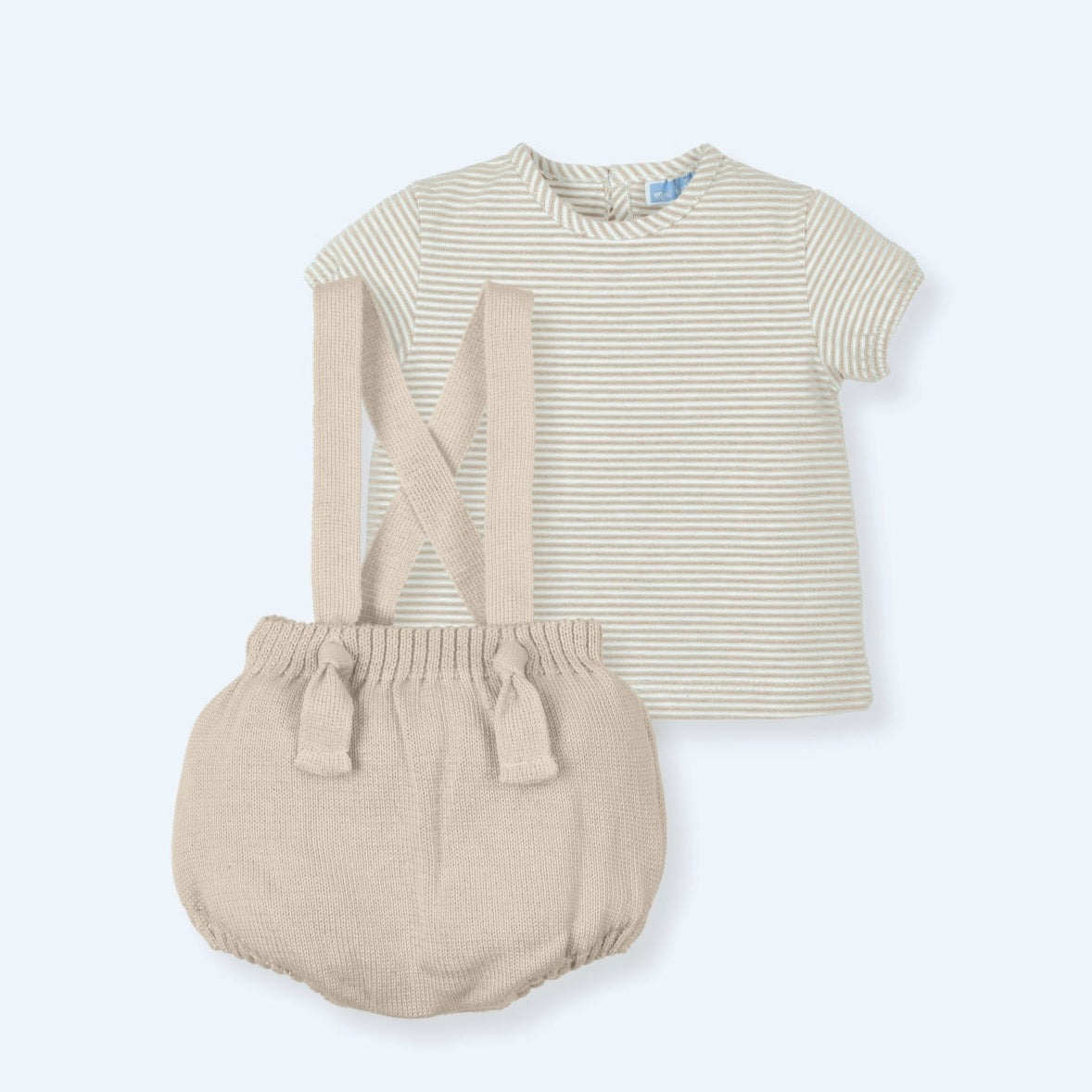 Outfit Eco Essentials
