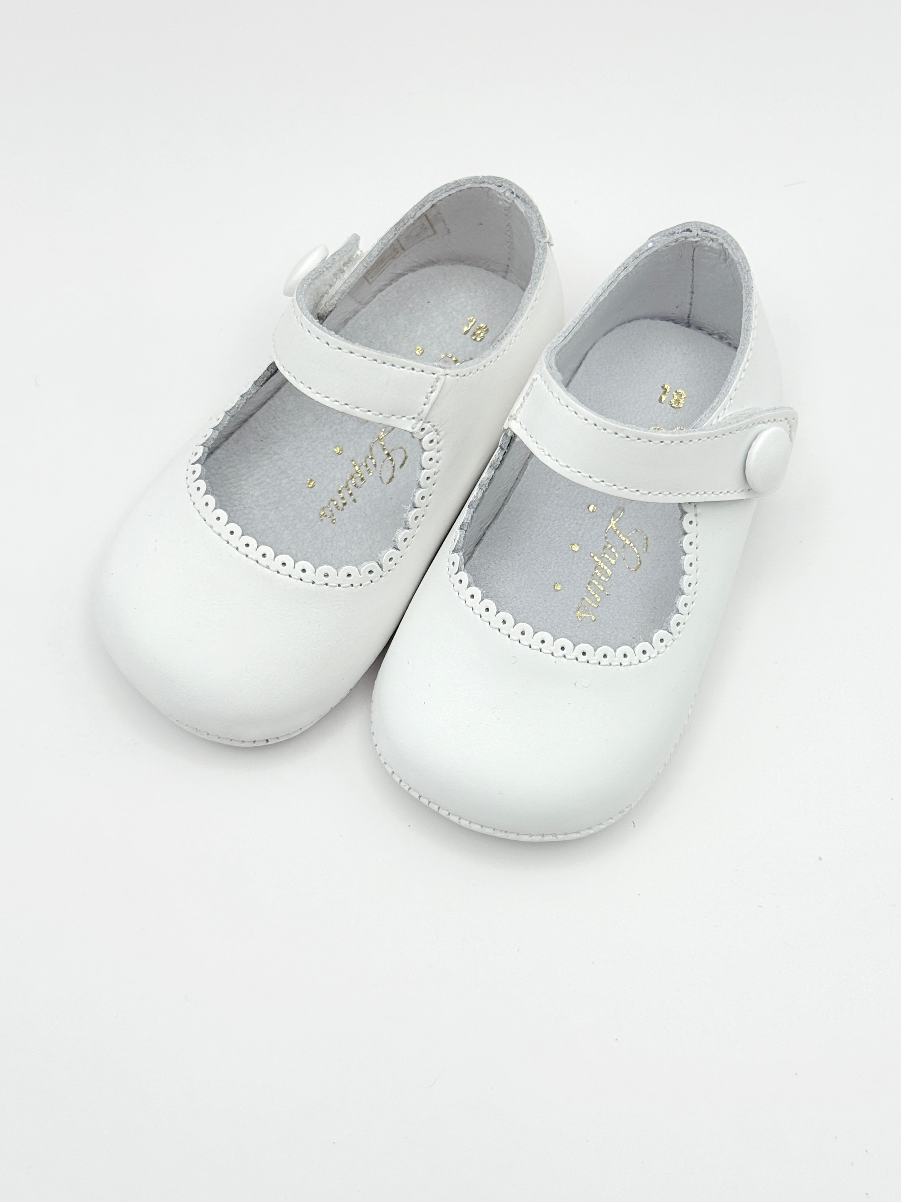 Crib Shoe Mary Jane Button White