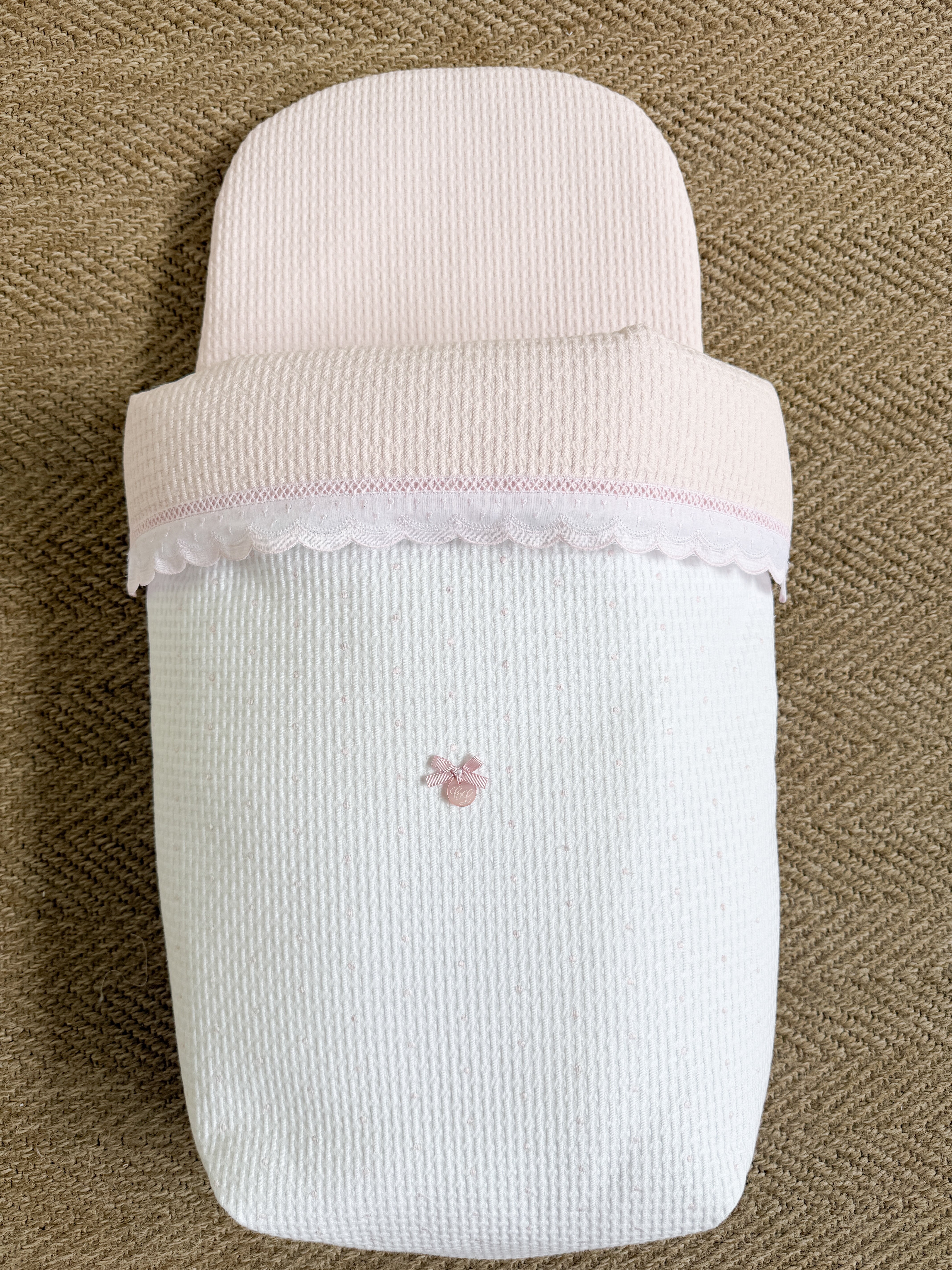 Carry Cot Dots Pink
