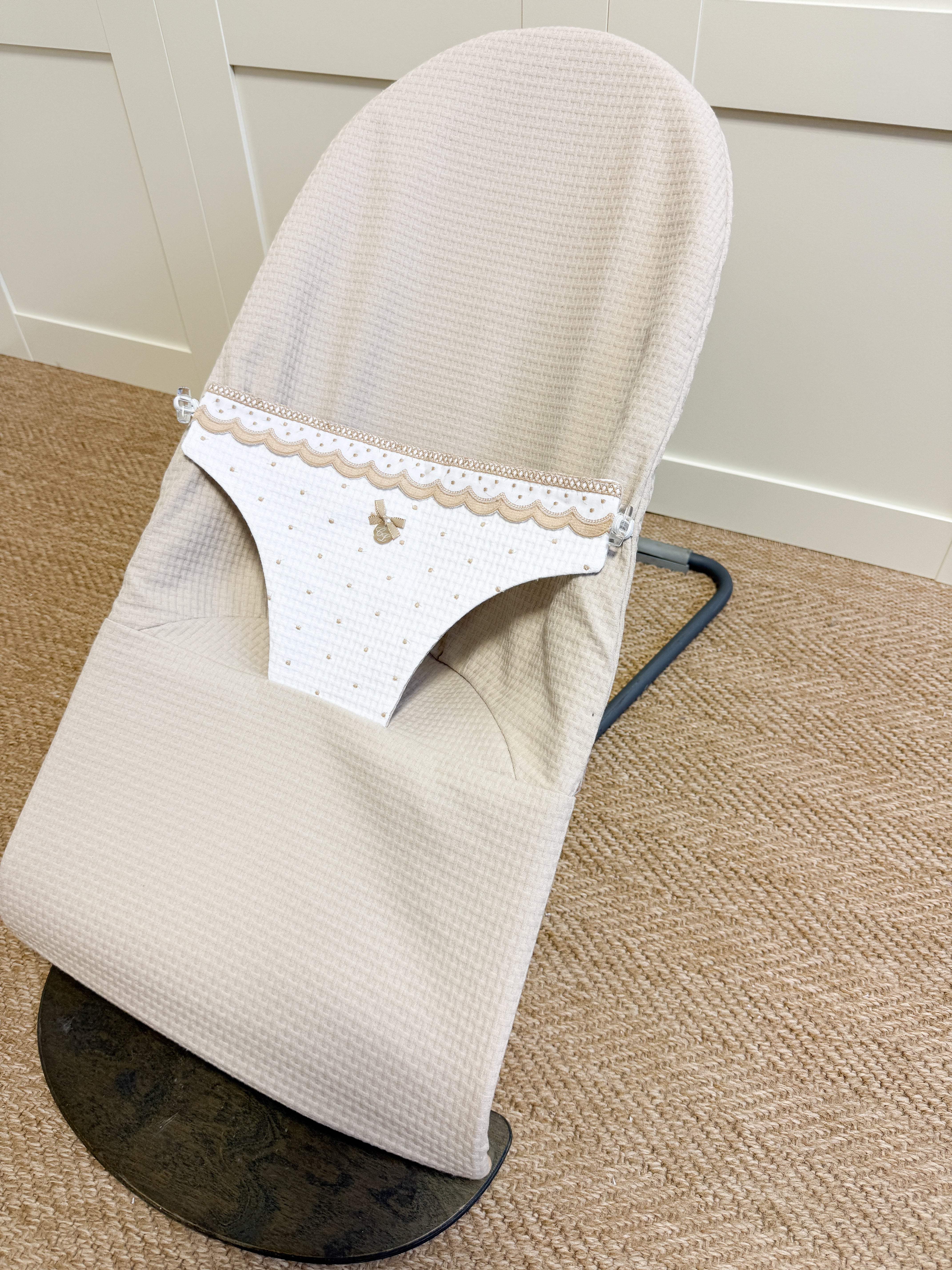 BabyBjorn Bouncer Cover Dots Beige