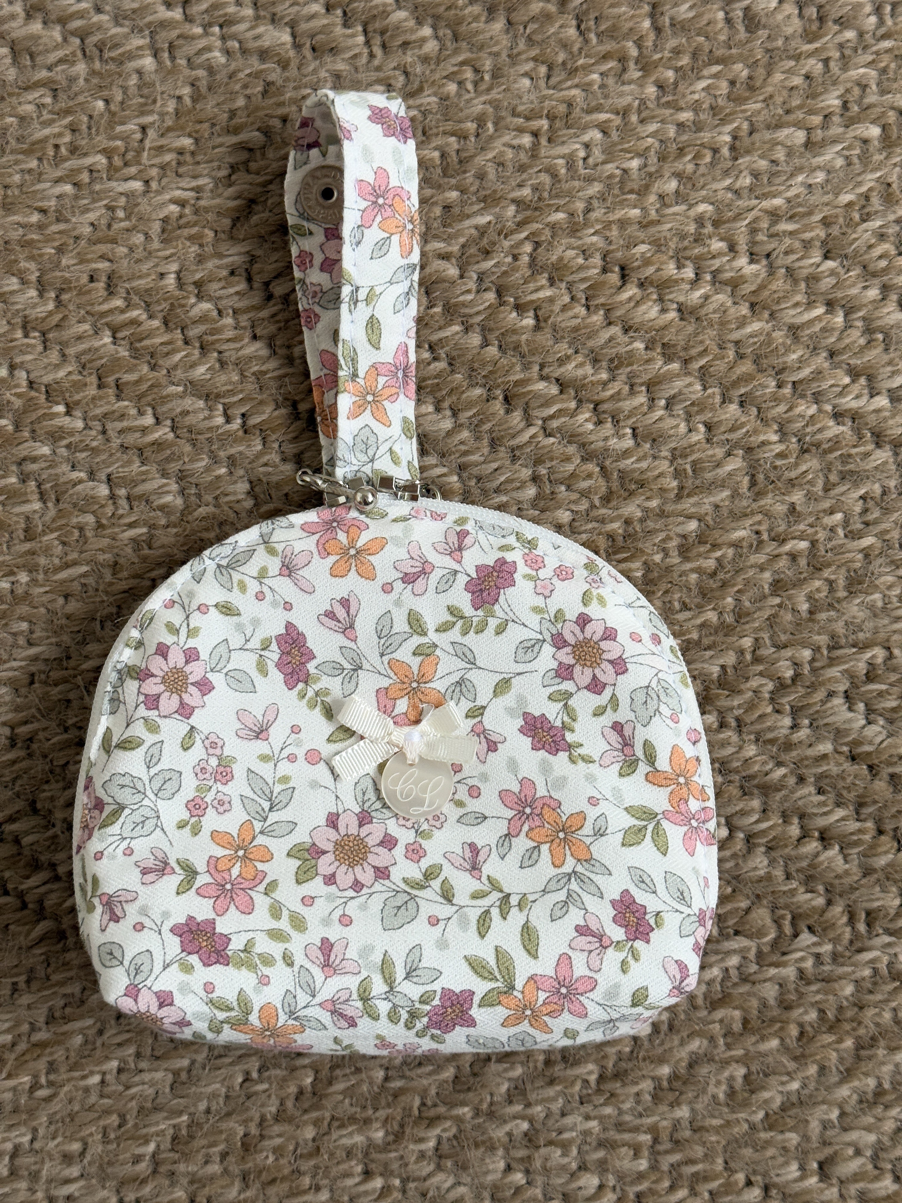 Pacifier Holder Bag Rober