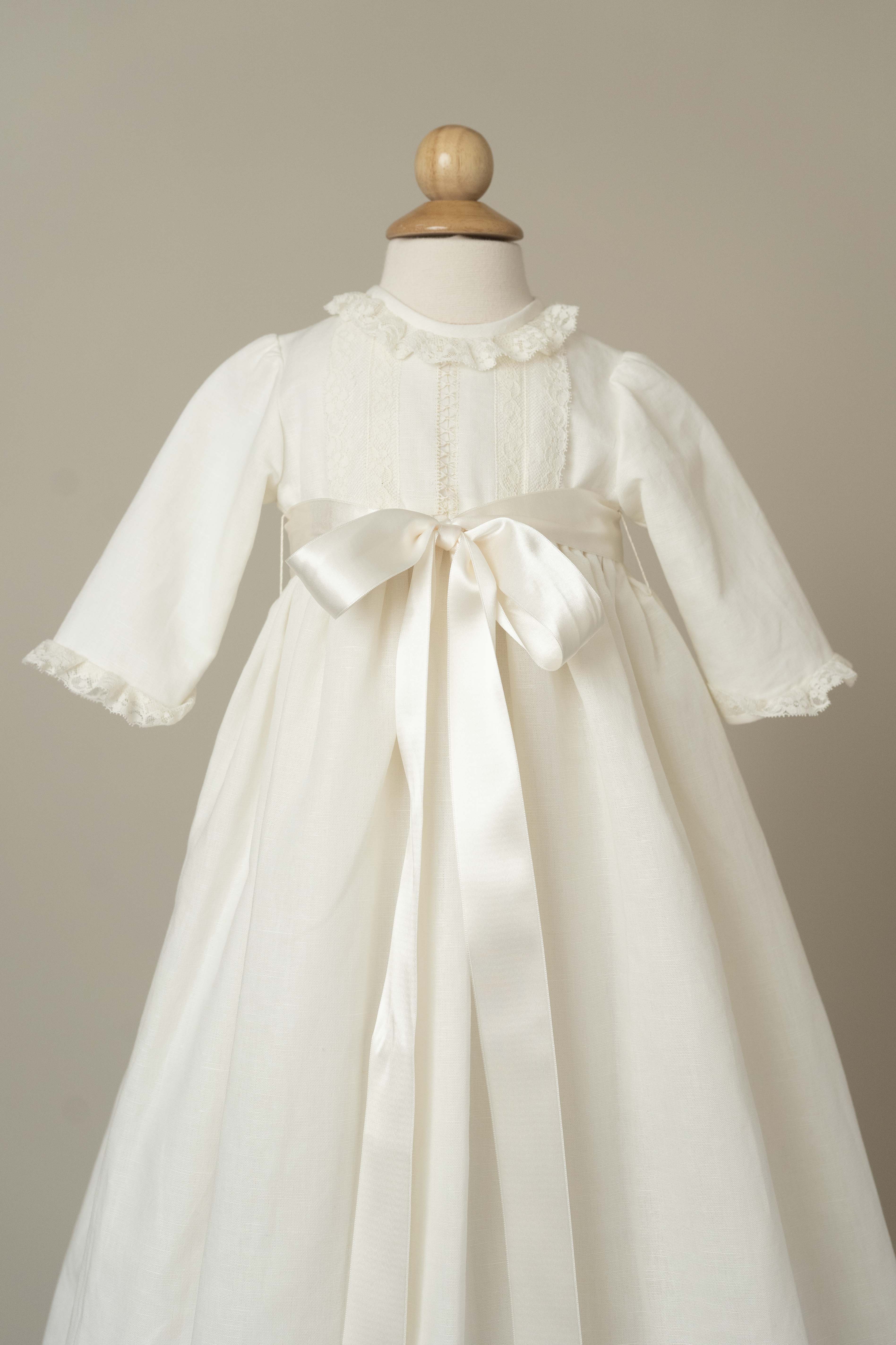 Christening Gown Virtudes