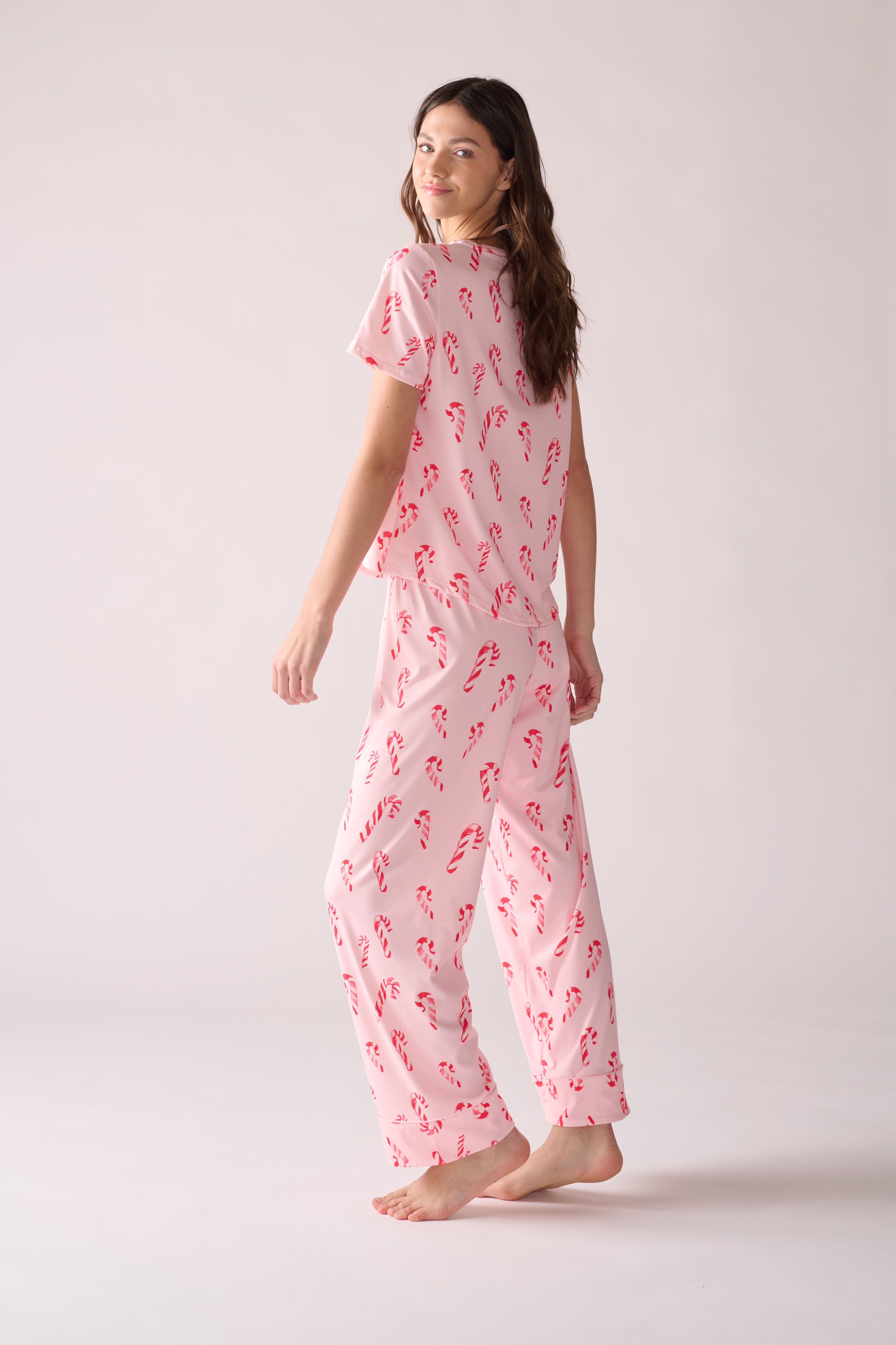 Women’s Peppermint Wishes Pajama Set – T-Shirt & Pants