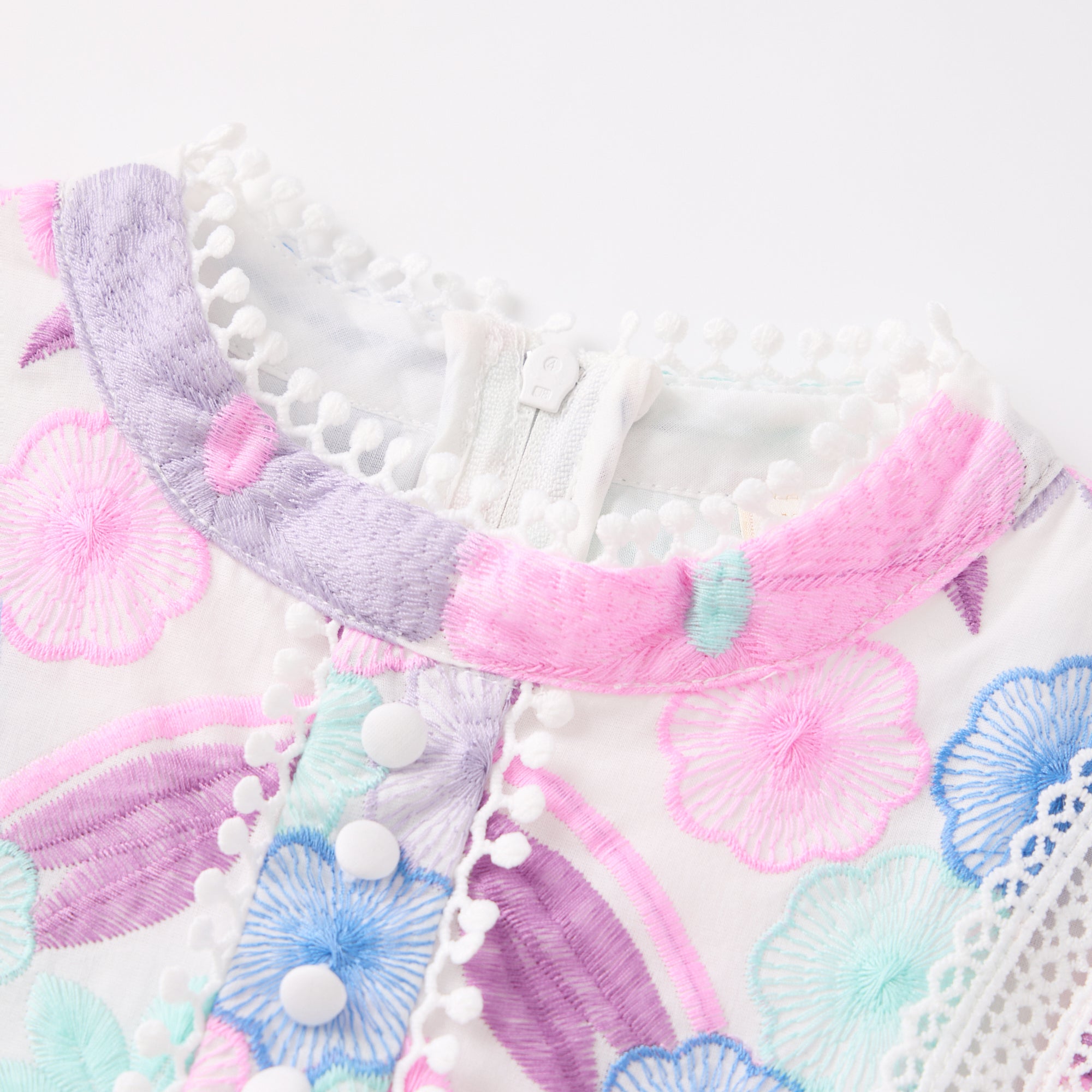 Dress Danielle Embroidered