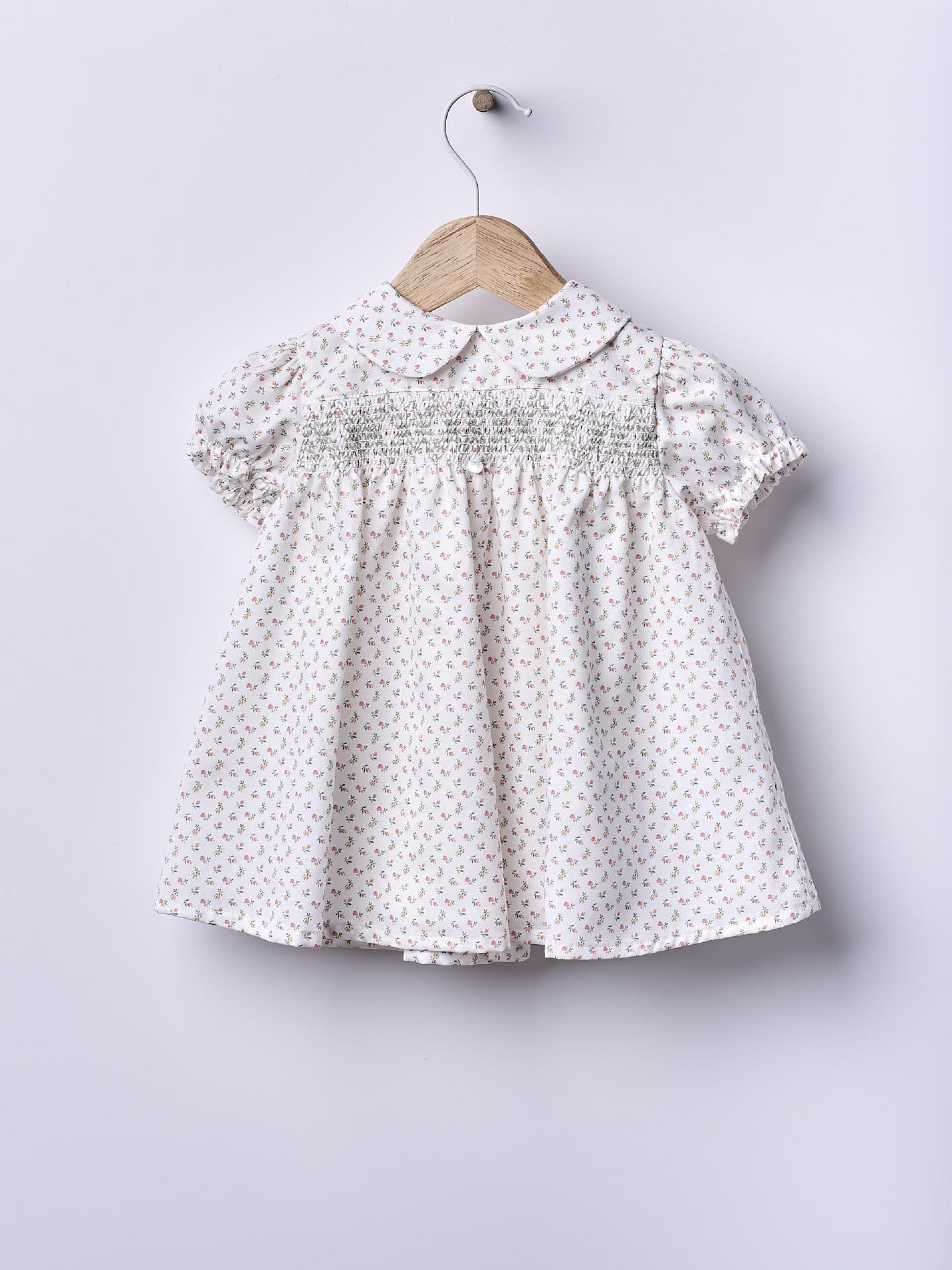 Smock Dress Graceful Summer Smock Dress Graceful Summer