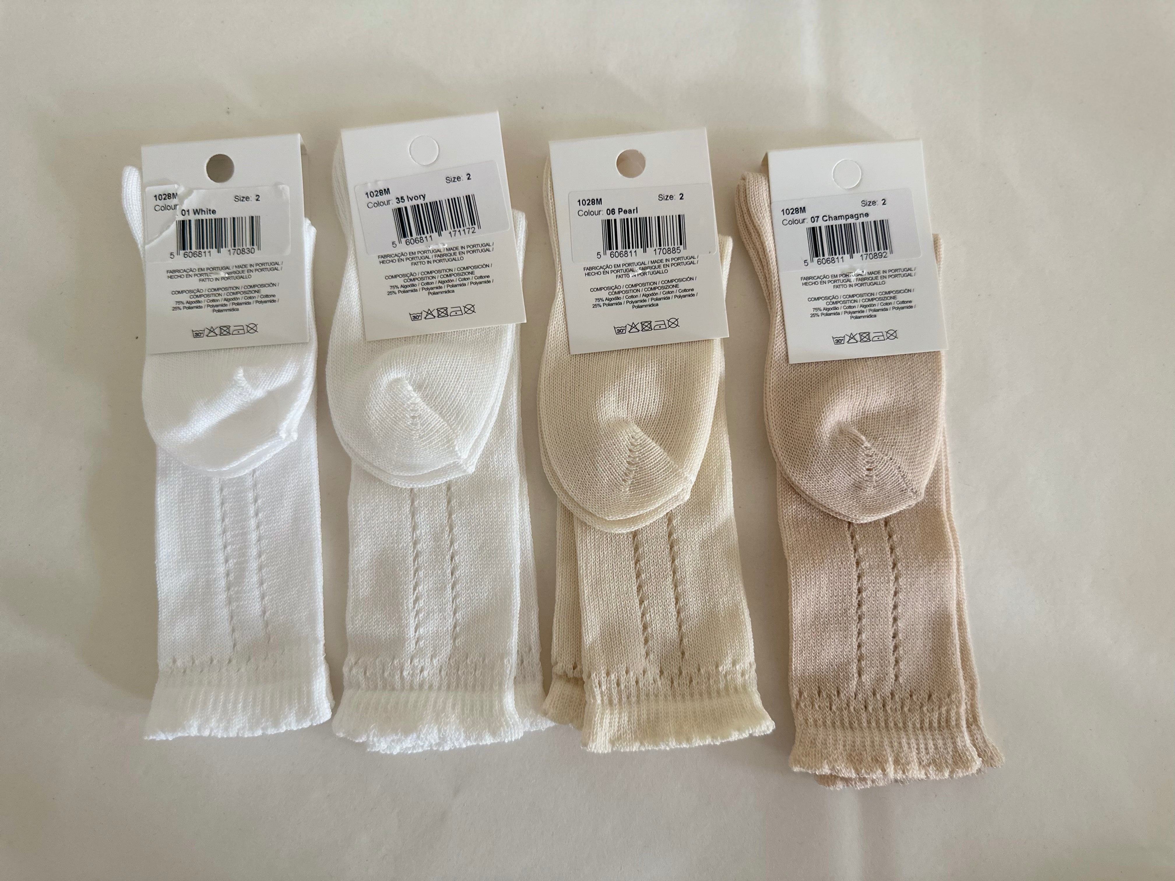 Cinq Lapins Knee Socks Pompom