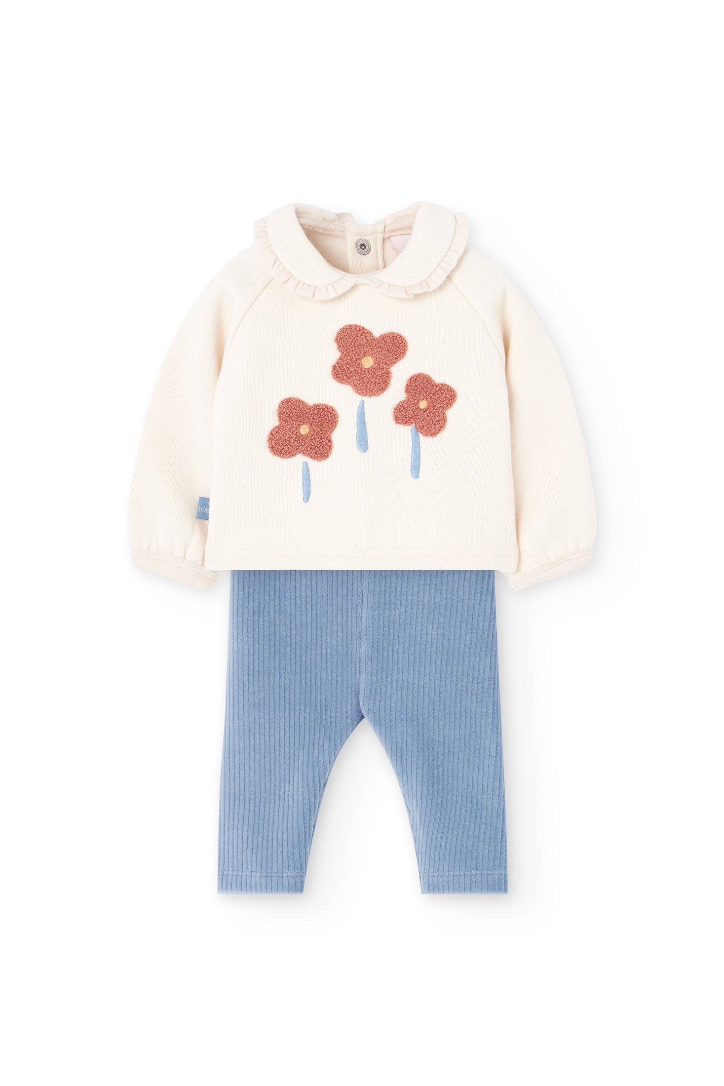 Outfit Cream
