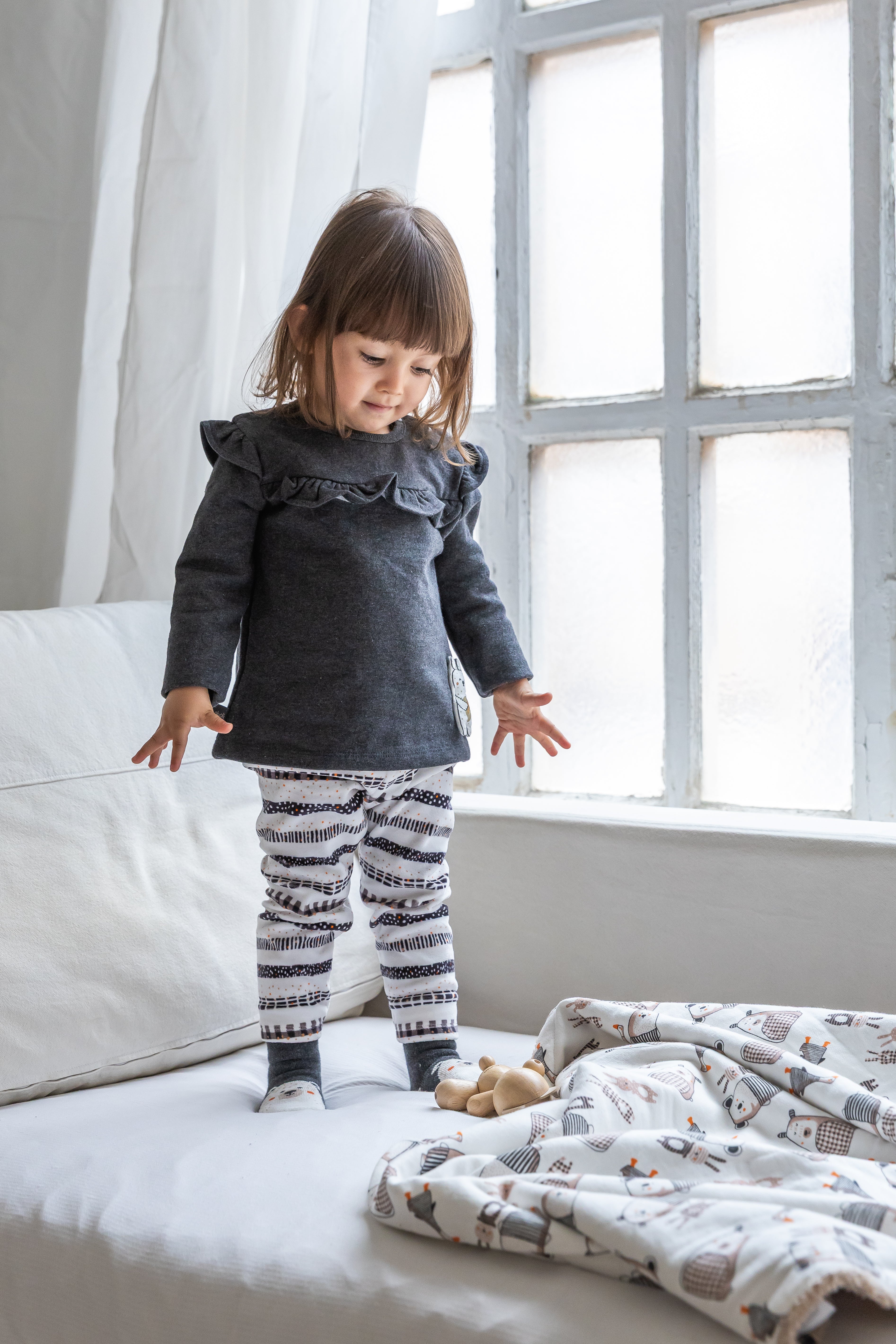 Outfit Dark Grey