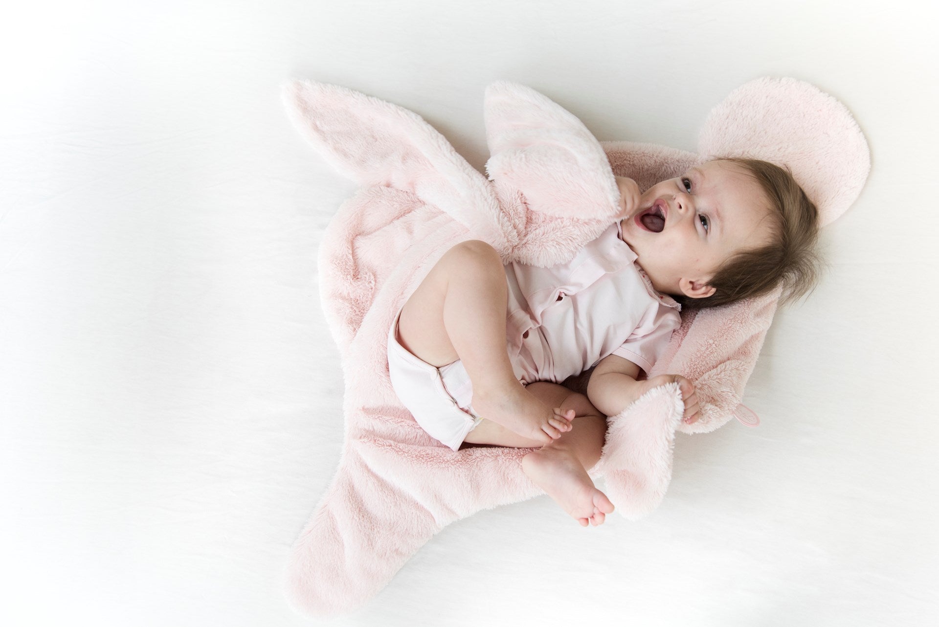 Oversized Emma Moppie Blanket