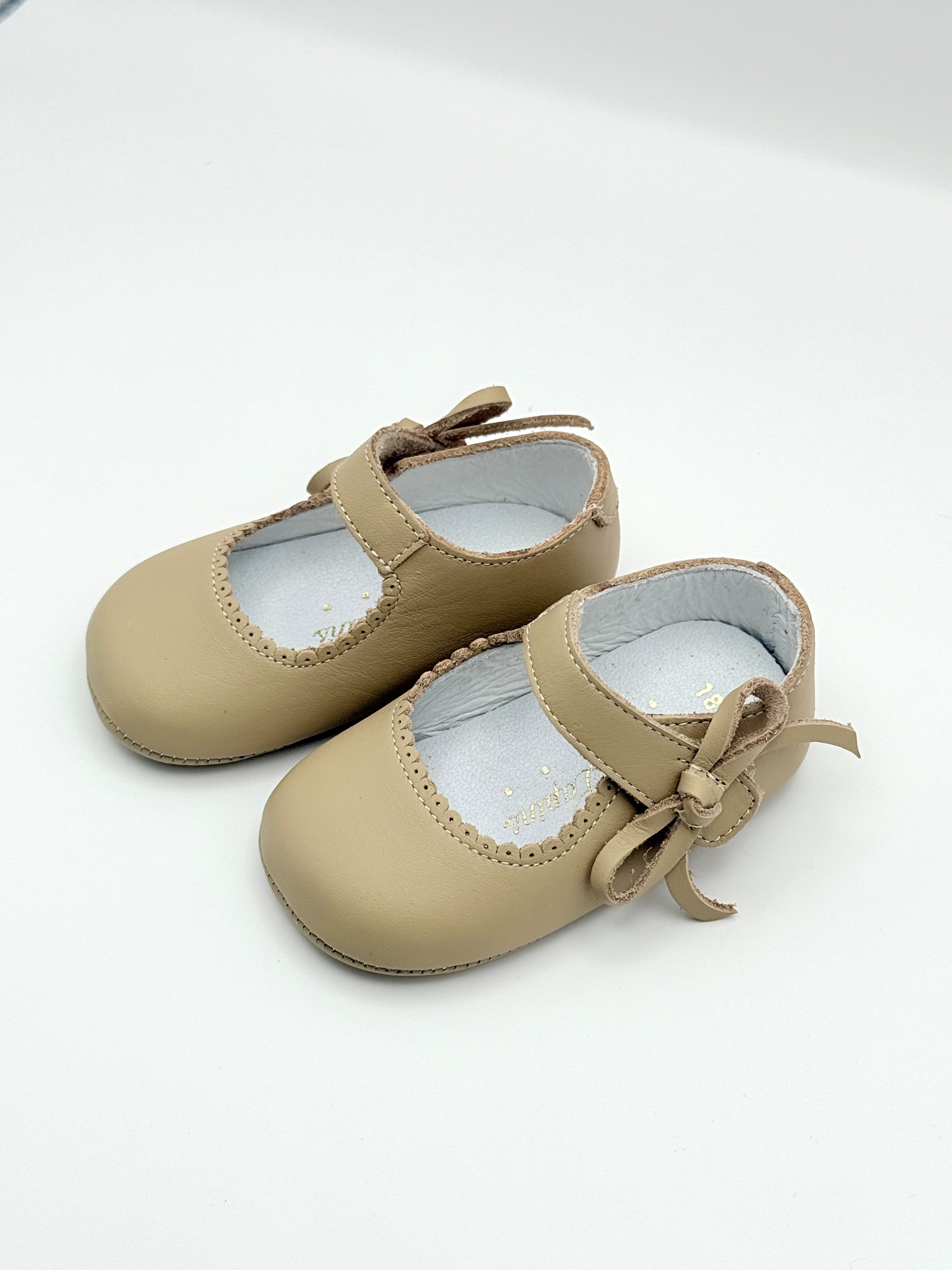 Crib Shoe Mary Jane Bow Sand