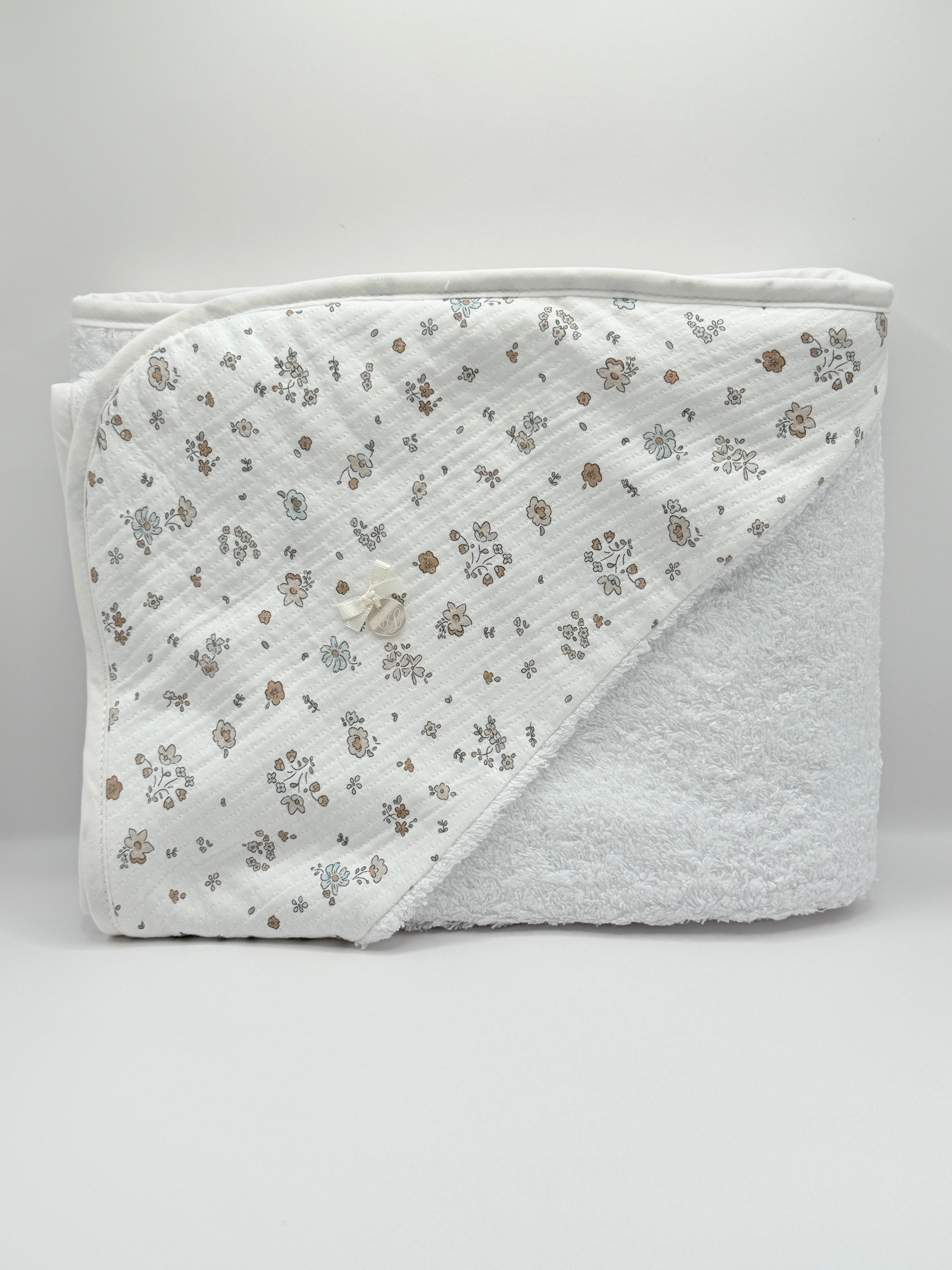 Hooded Towel XL Celia Flowers