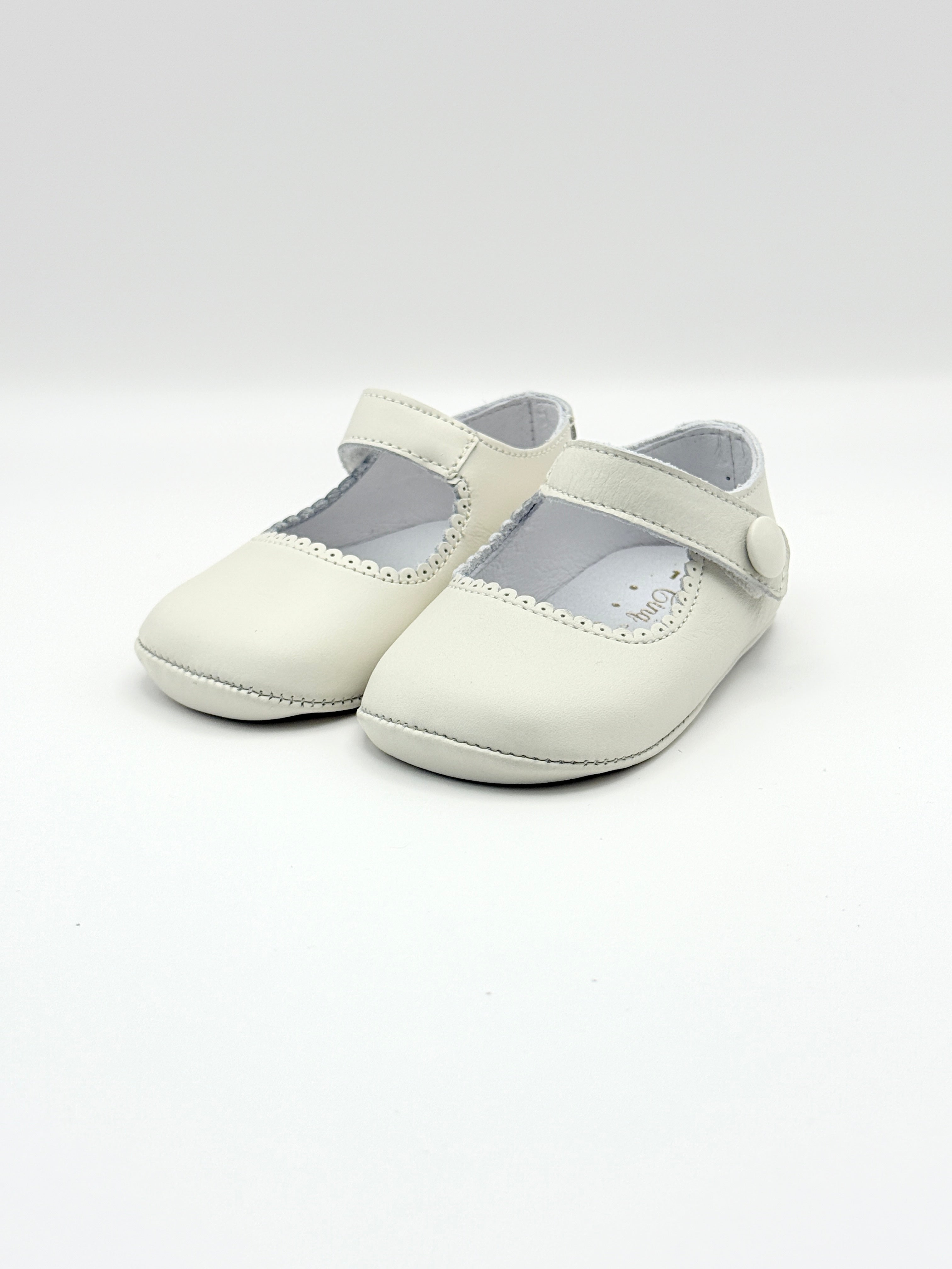 Crib Shoe Mary Jane Button Porcelain