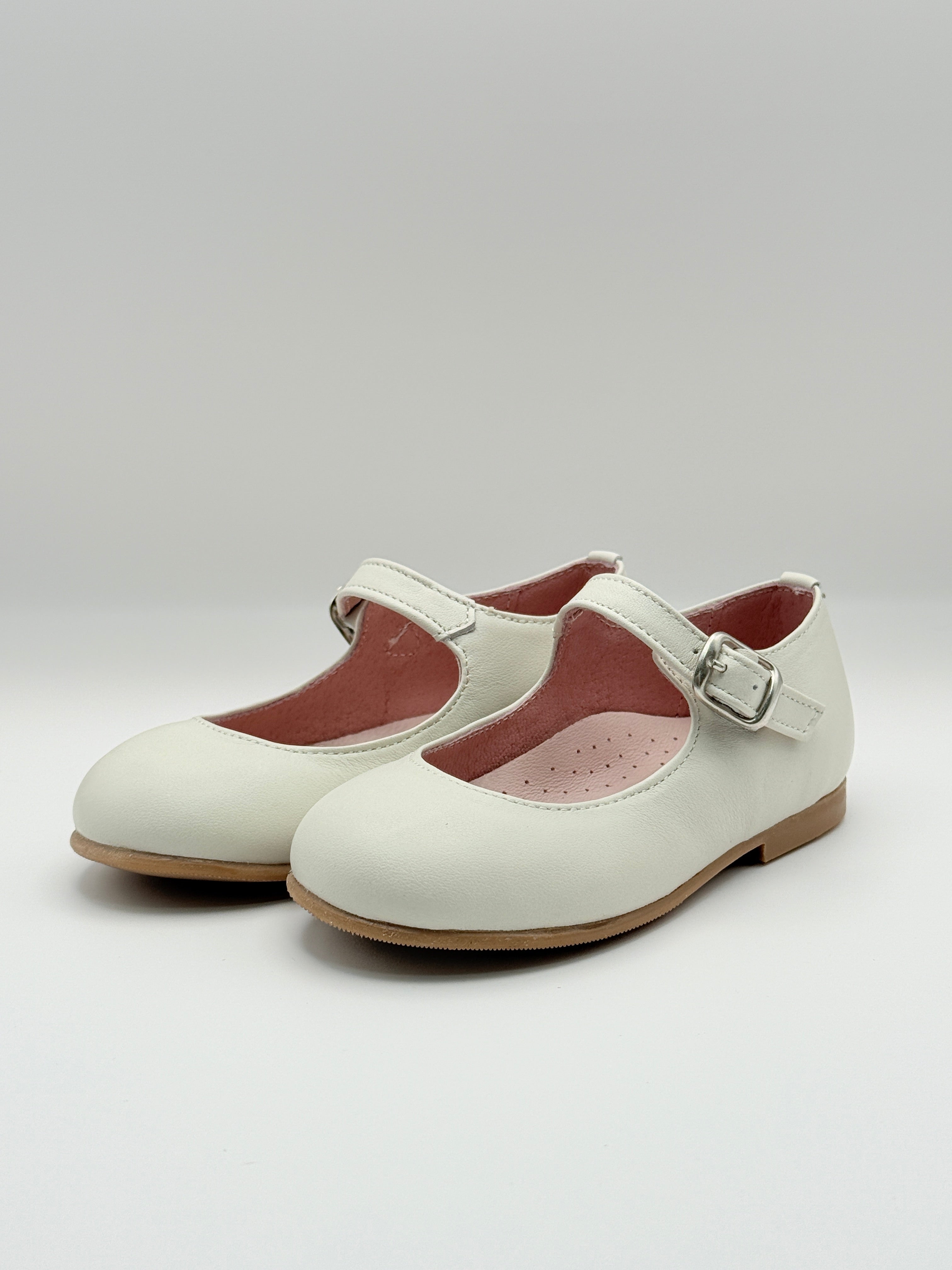 Mary Jane Magic Porcelain