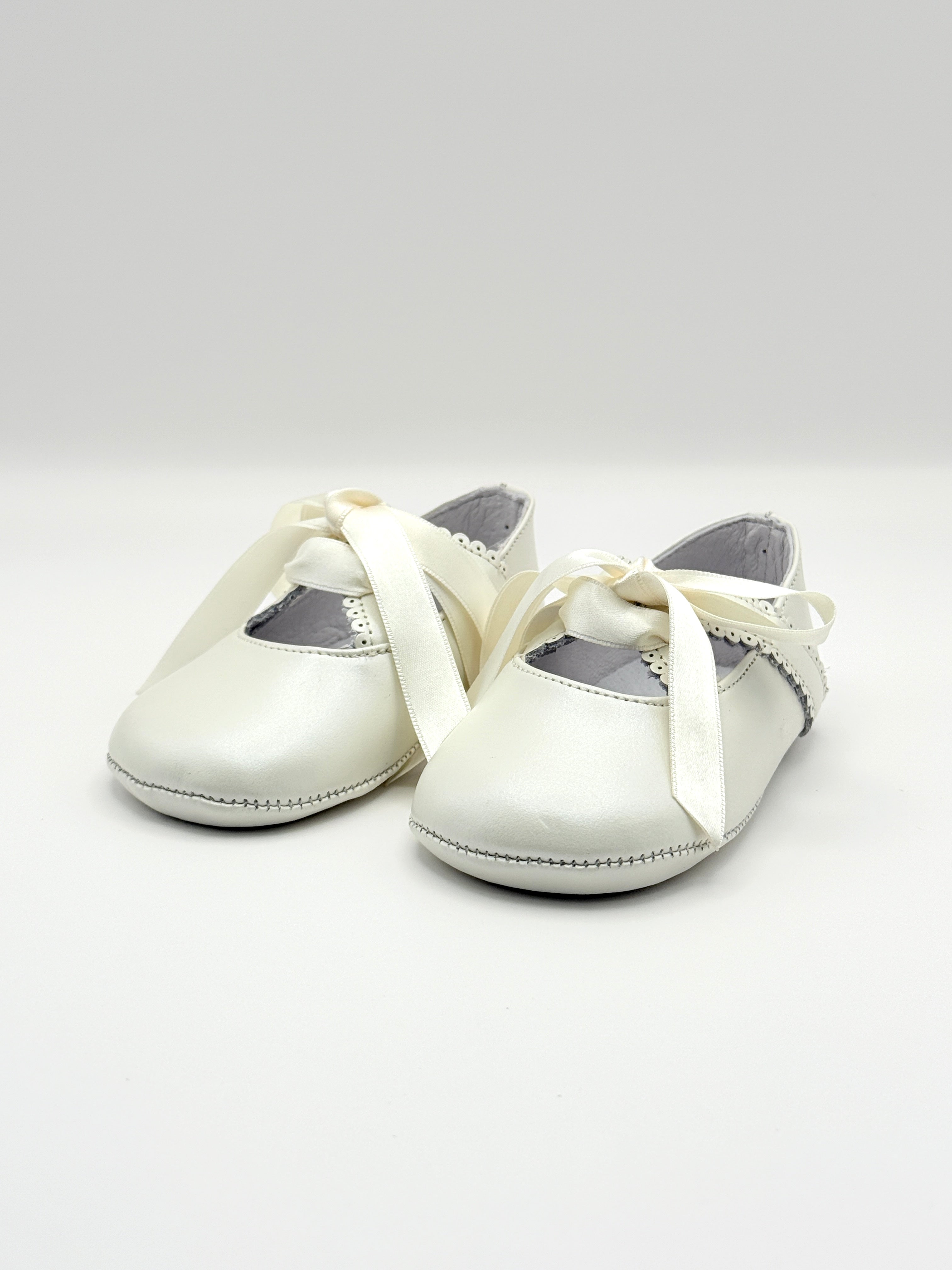 Crib Shoe Mary Jane Silk Ivory