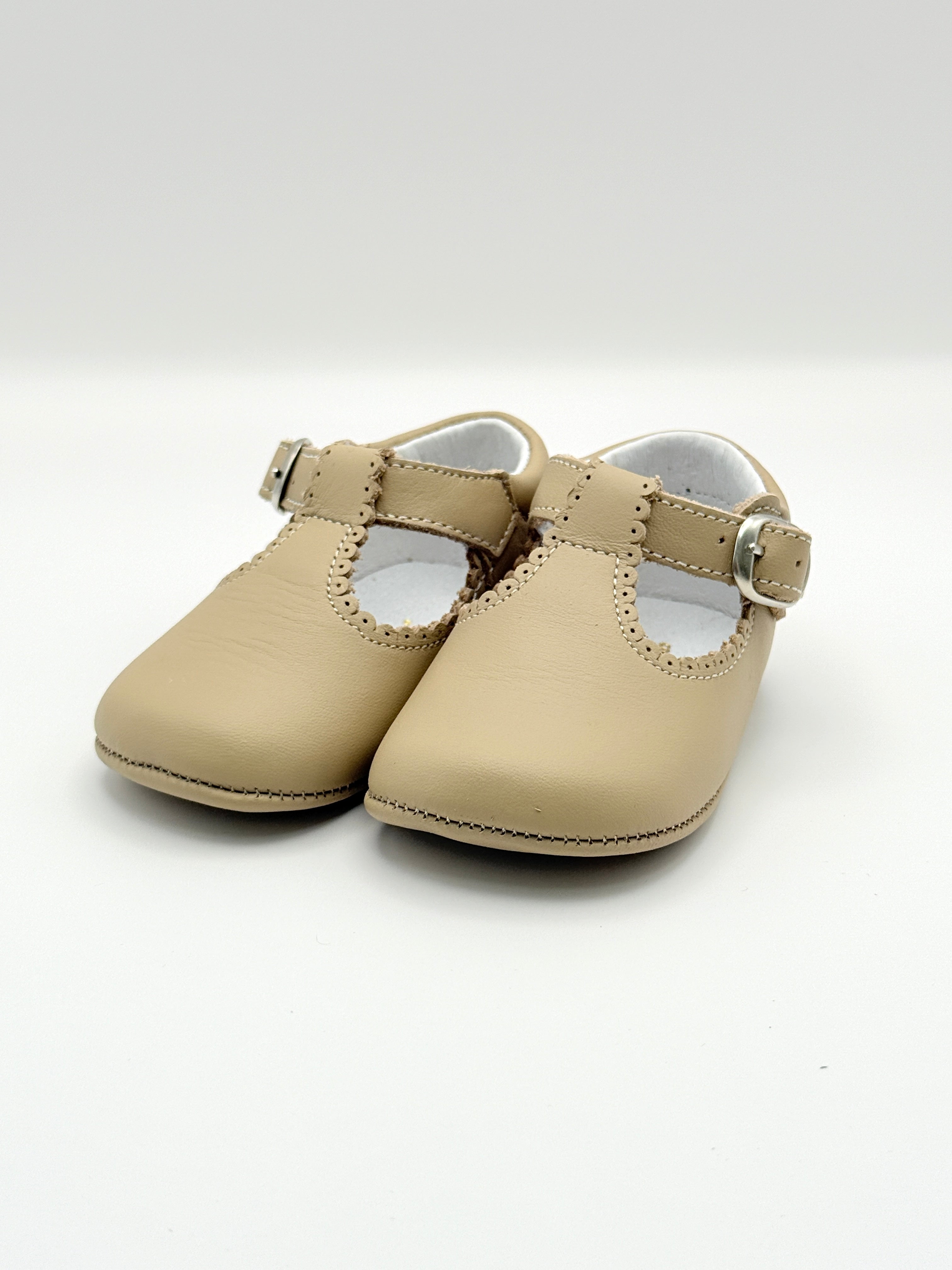 Crib Shoe T-Strap Napa Sand