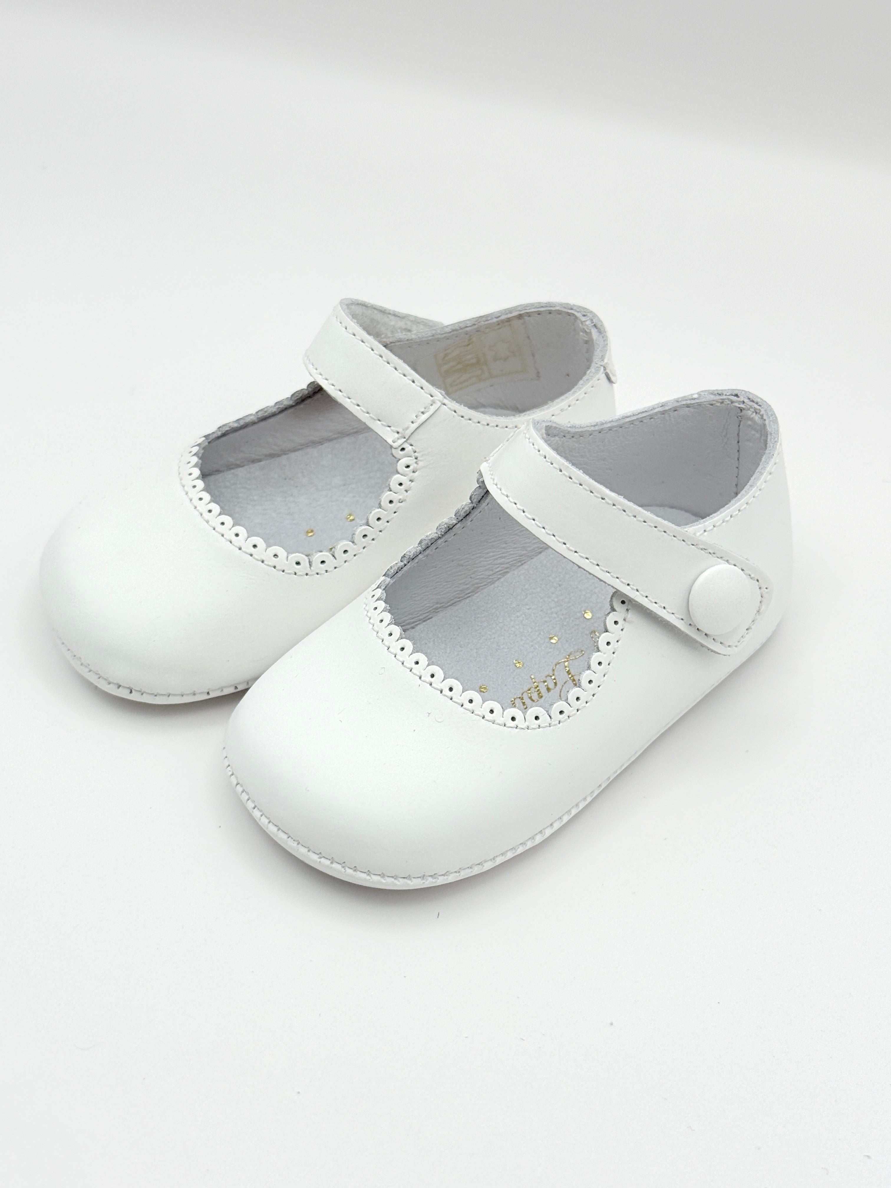 Crib Shoe Mary Jane Button White