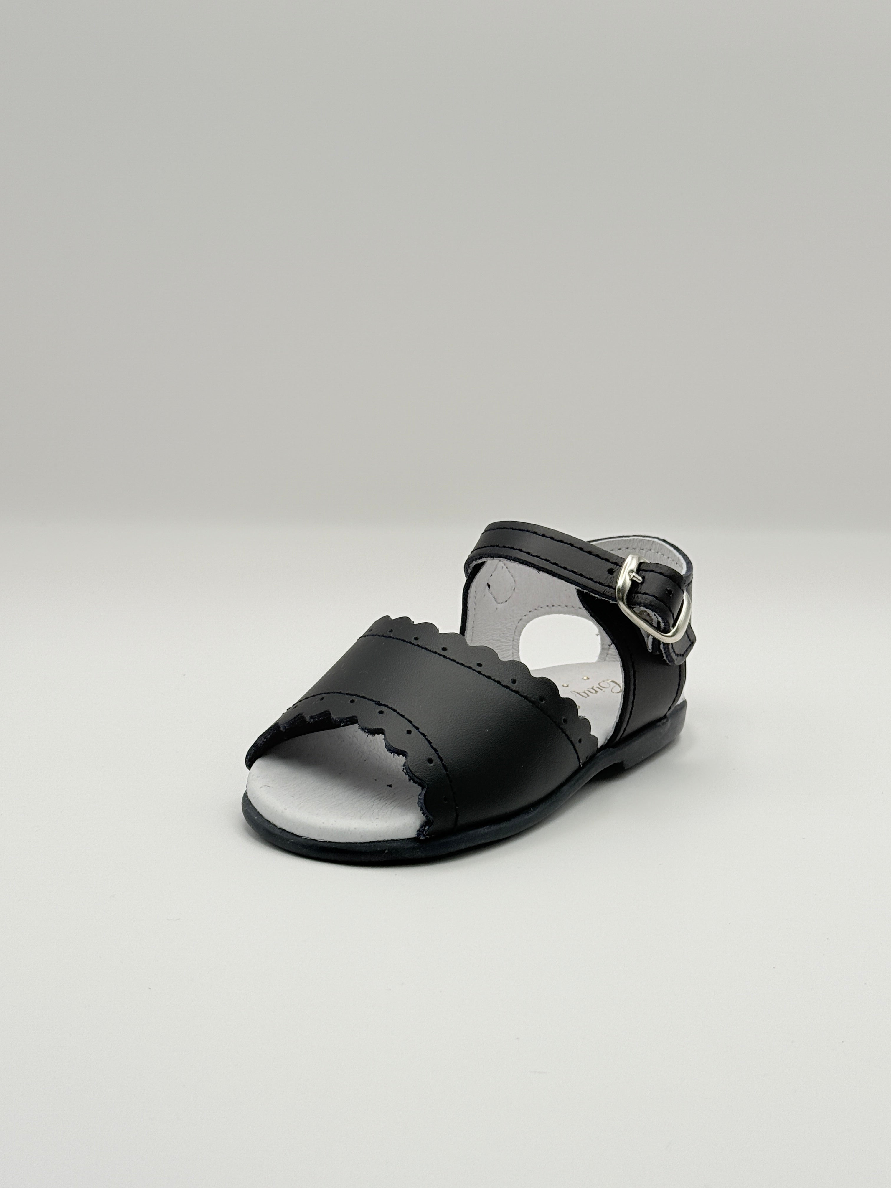Sandal Scallop Navy