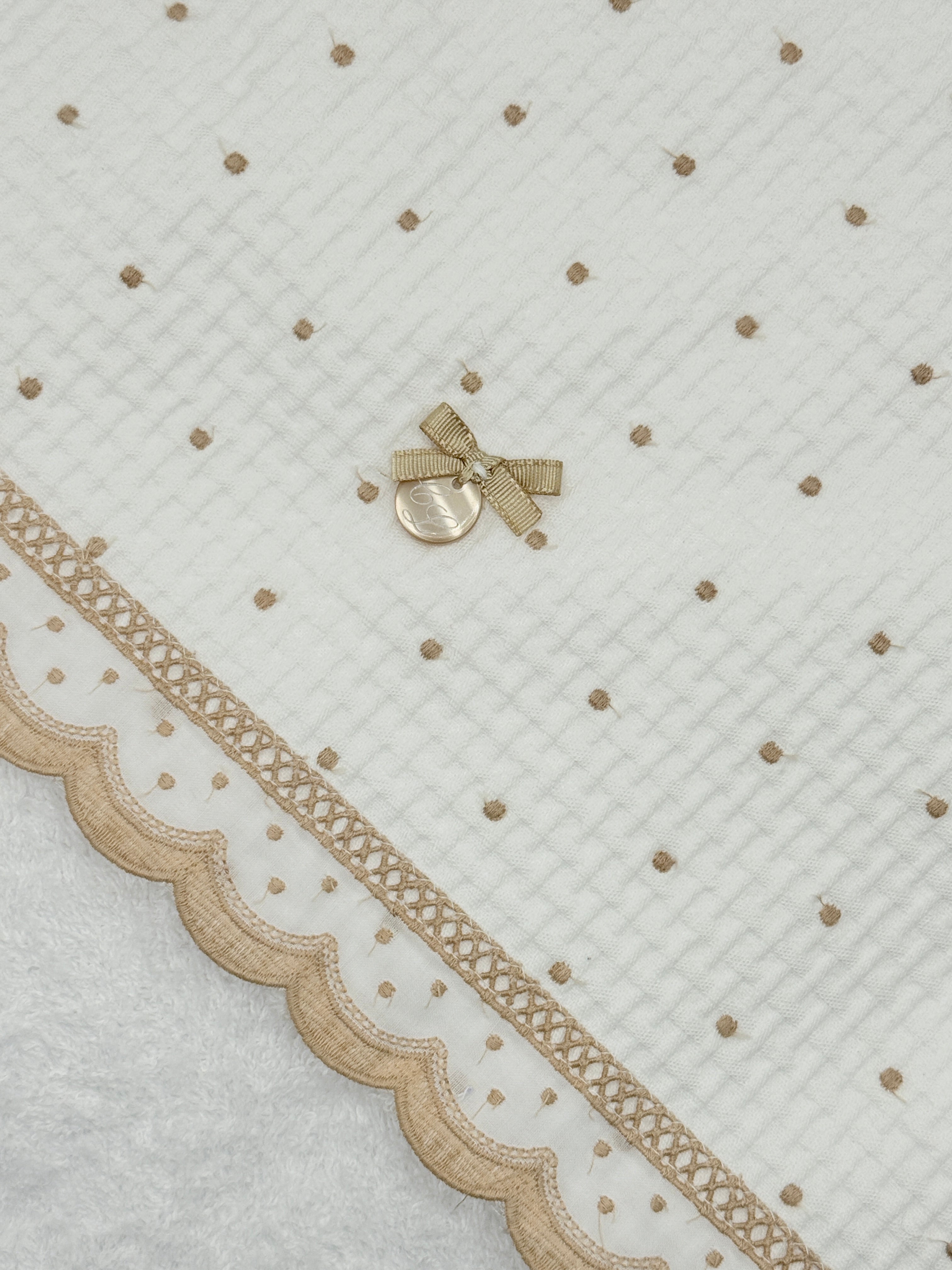 Hooded Towel XL Dots Beige