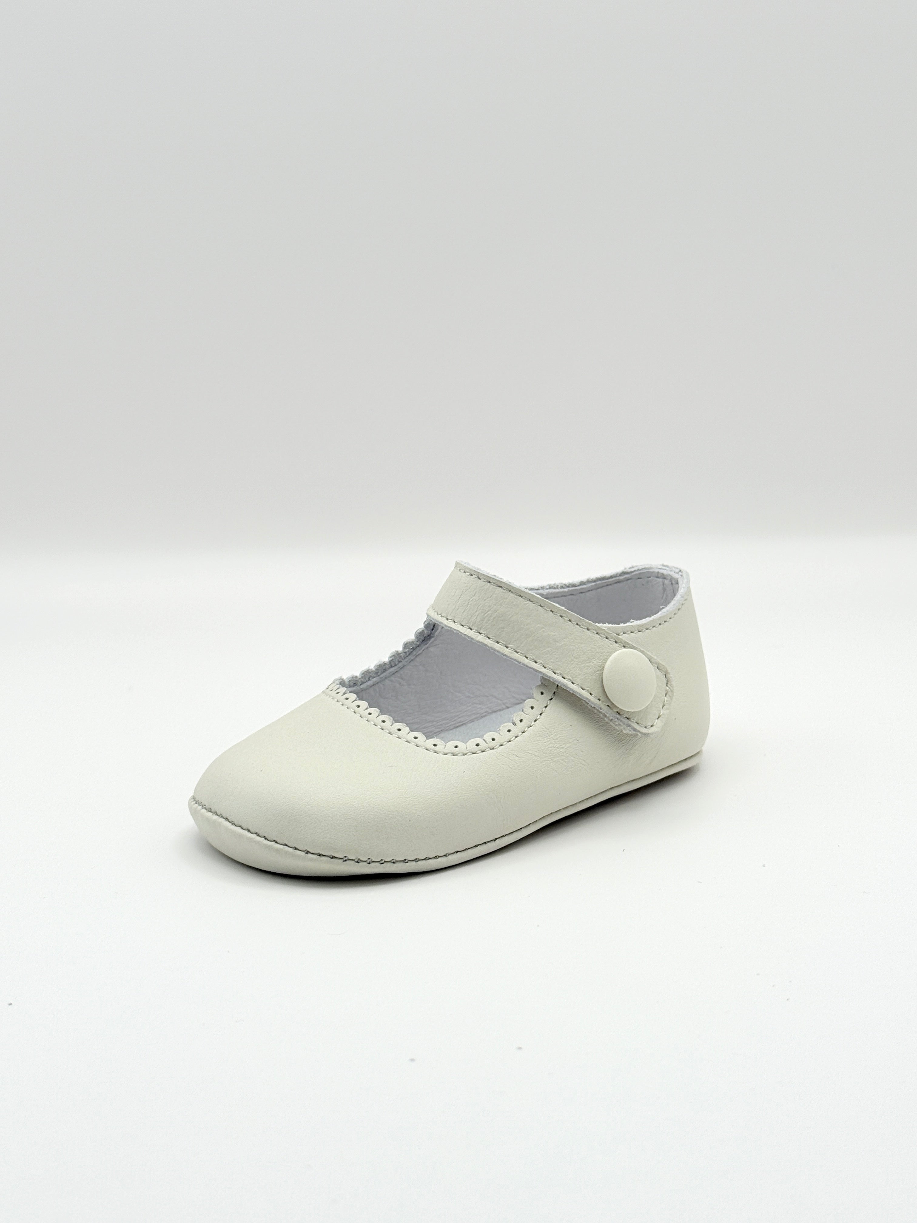 Crib Shoe Mary Jane Button Porcelain