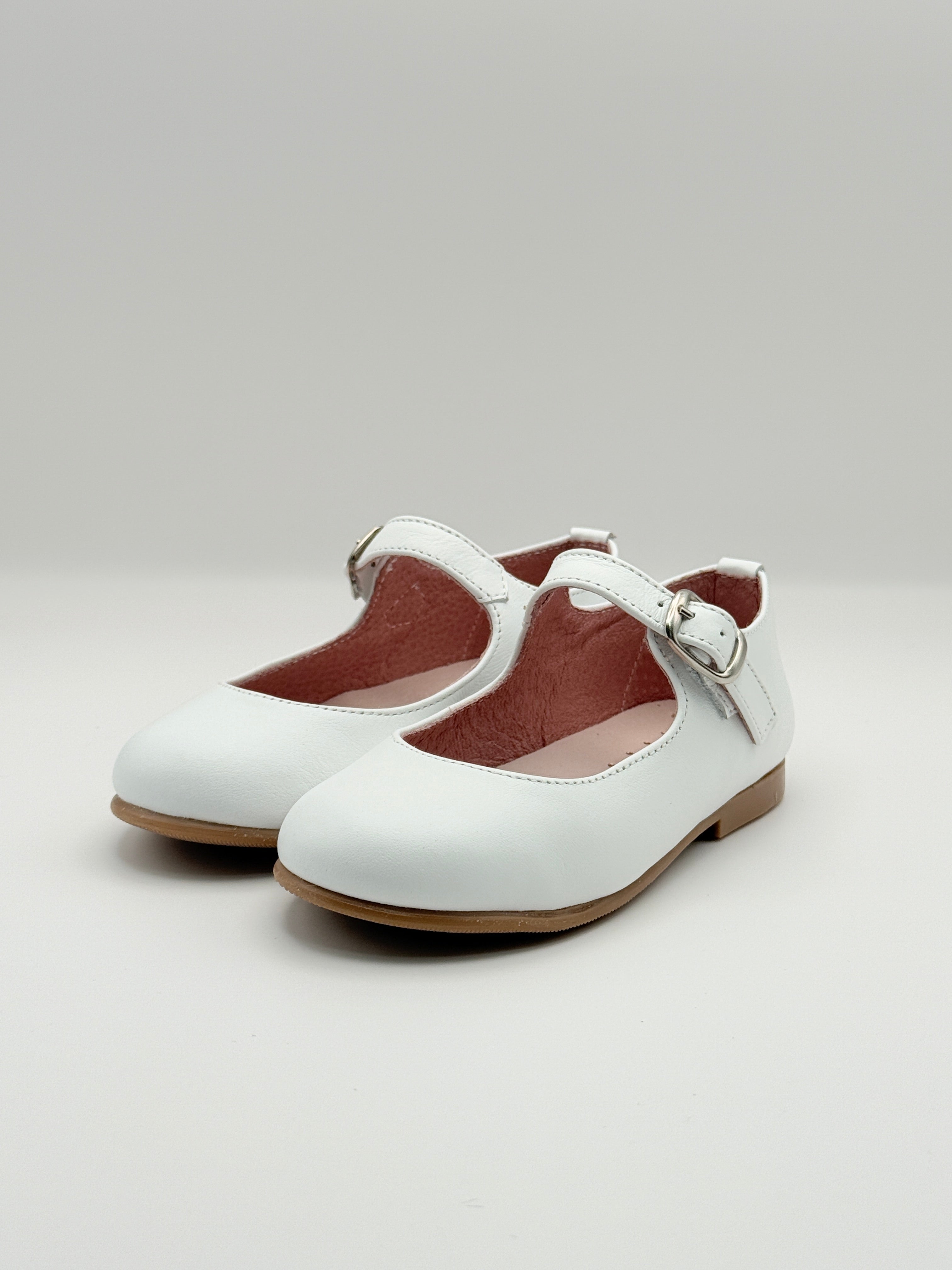 Mary Jane Magic White