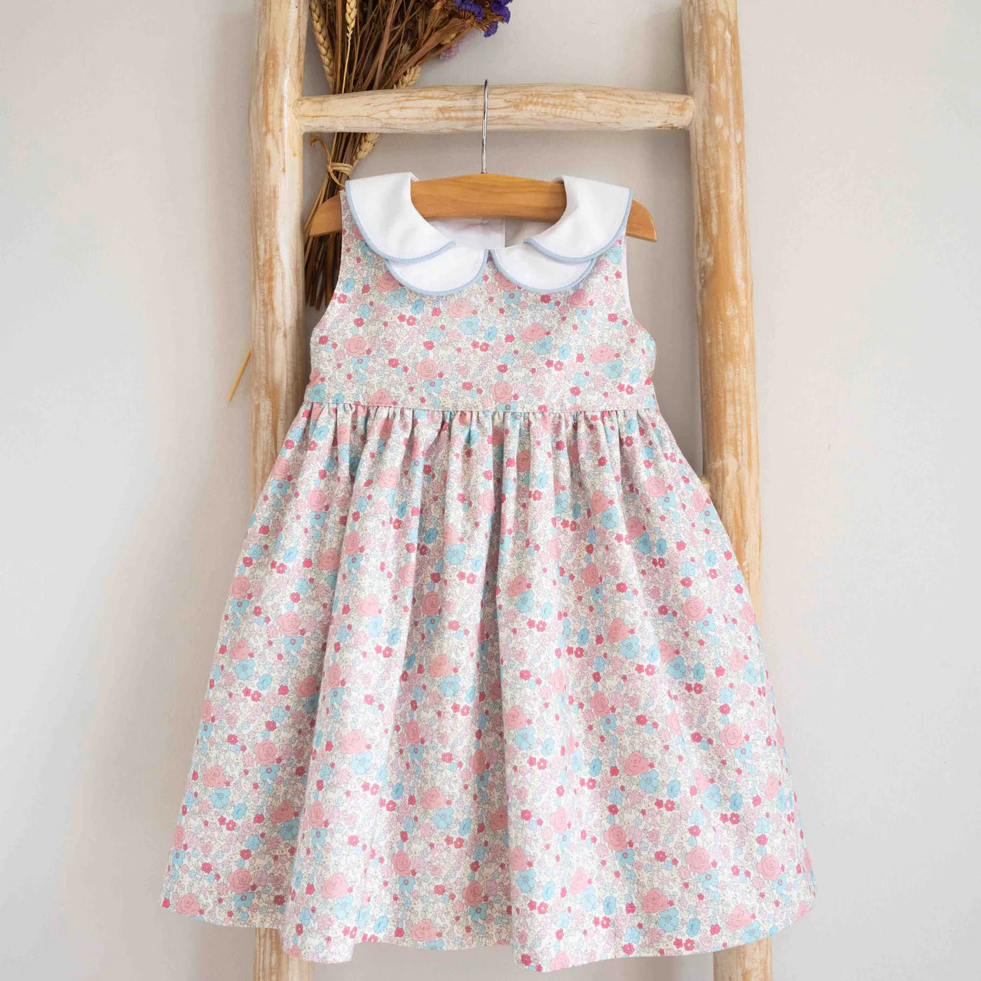 Dress Floral Scallop