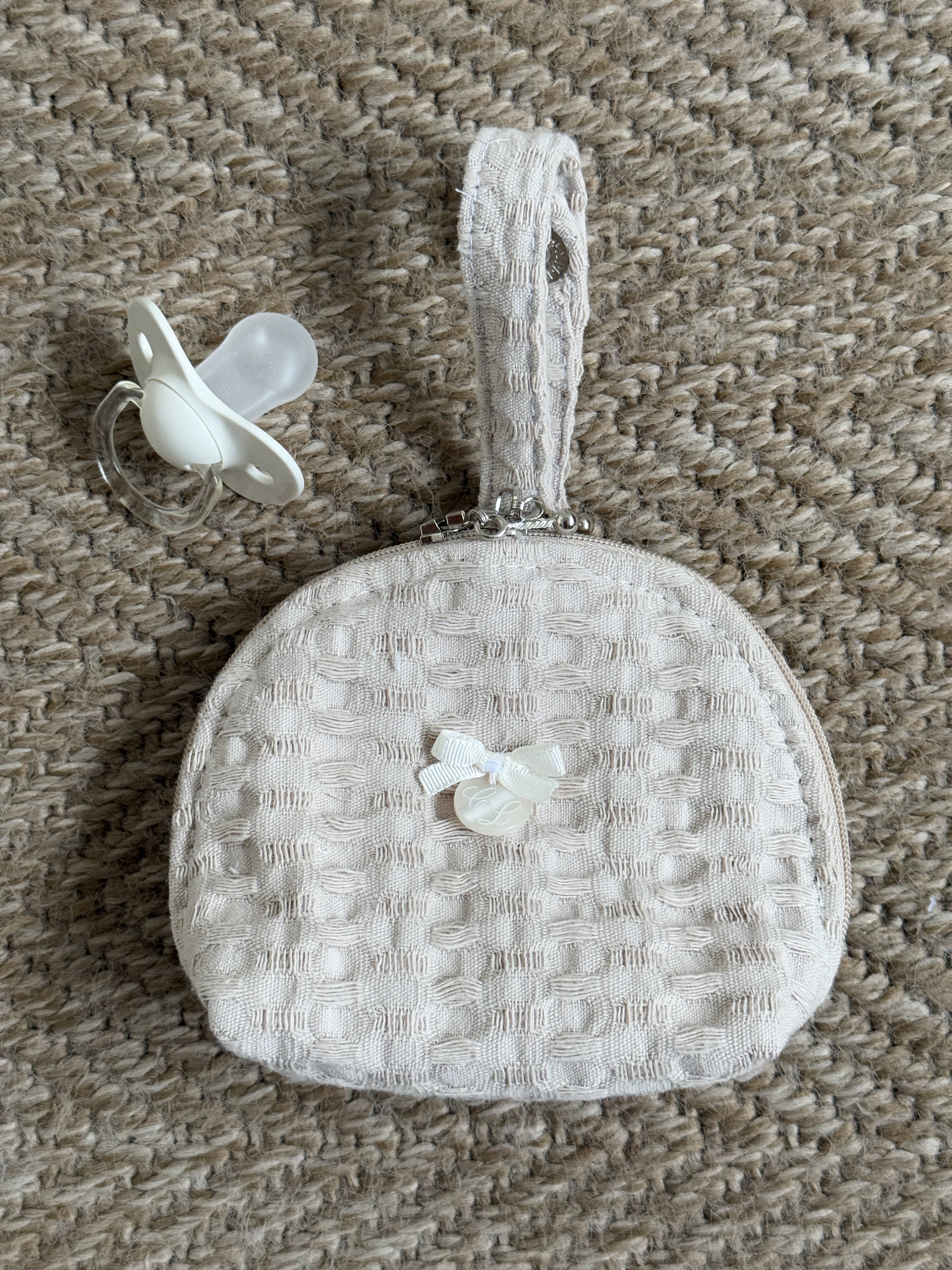 Pacifier Holder Bag Mencia