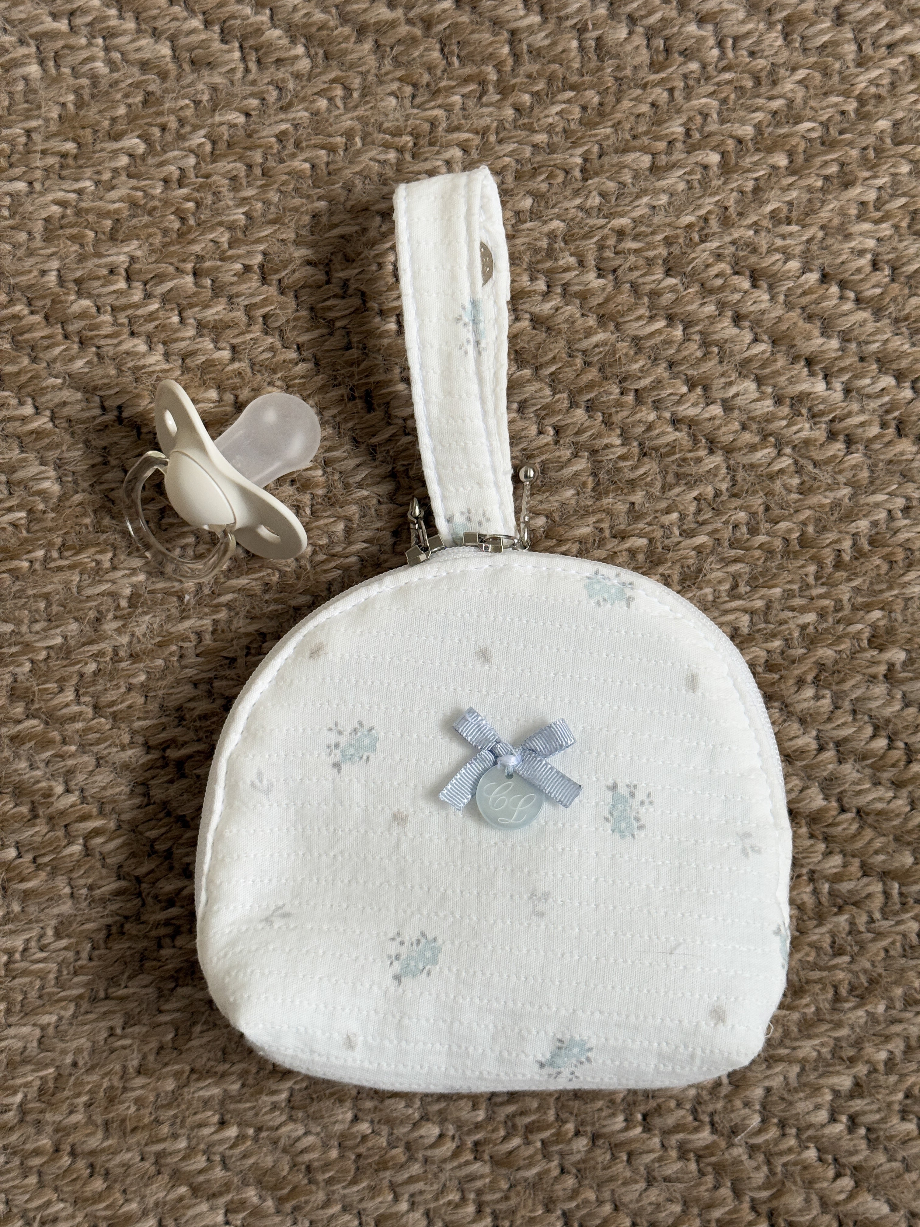 Pacifier Holder Clea