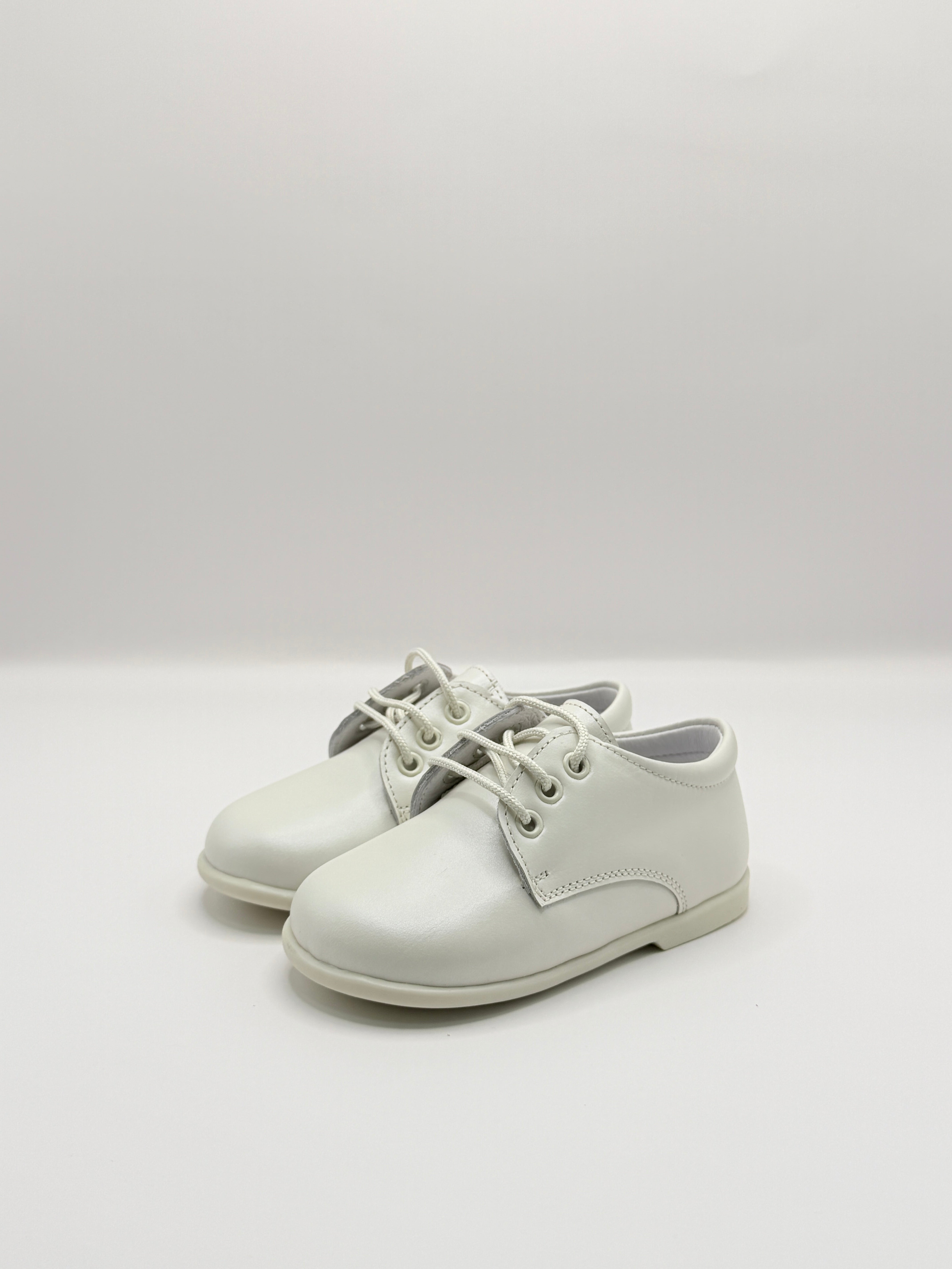 Blucher Nacar Ivory