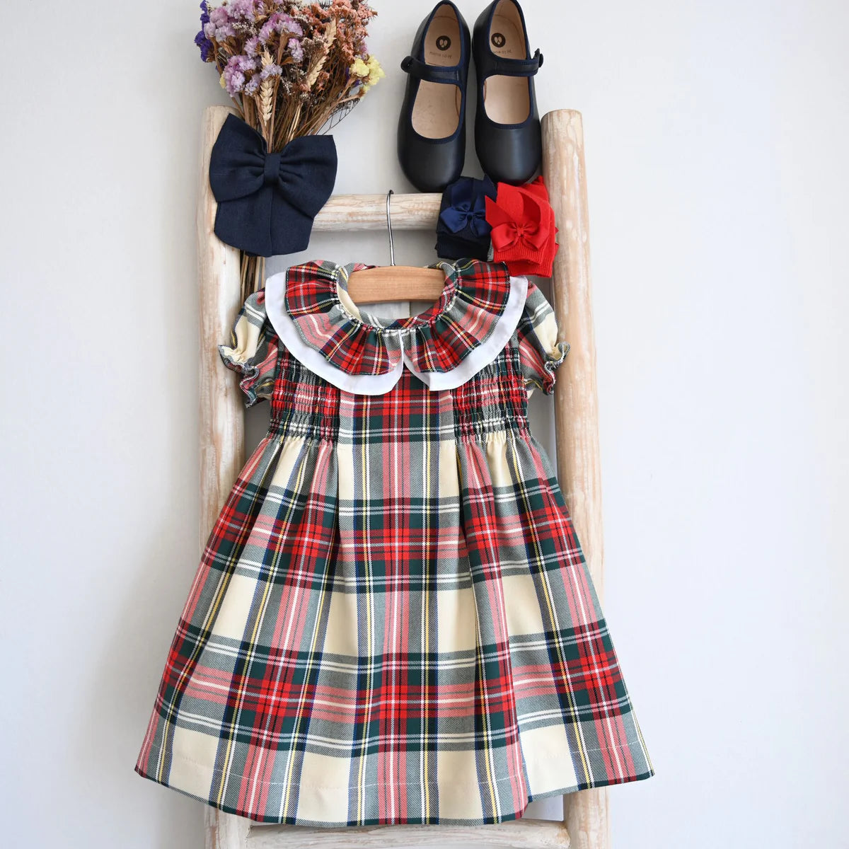 Dress Tartan Girl