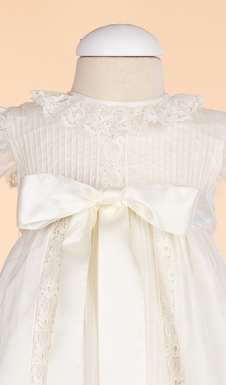 Christening Gown Guipur Antiguo